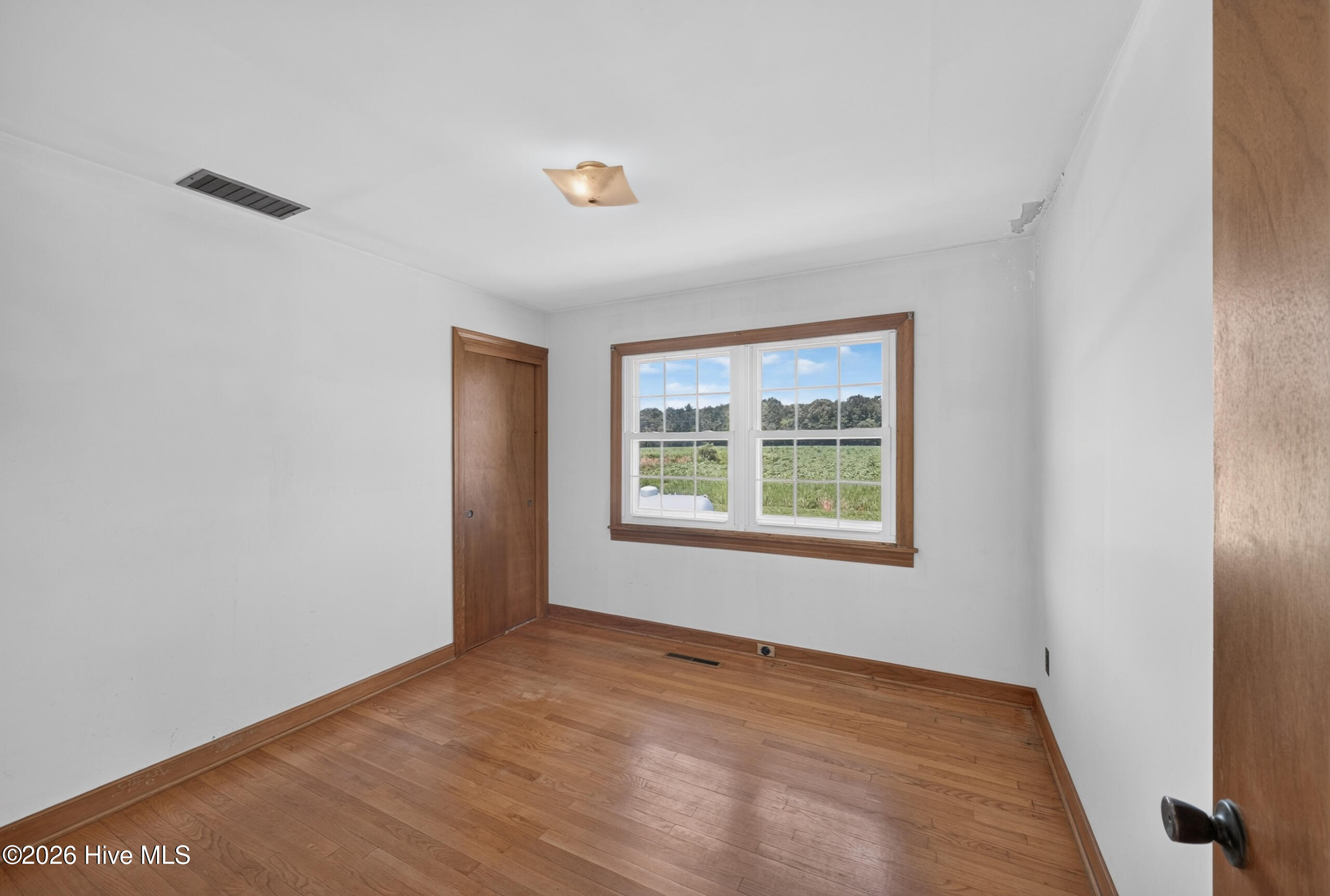653 Cypress Shores Road Property Photo 28