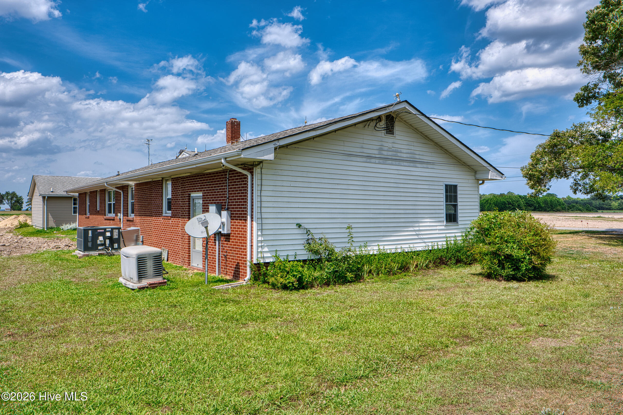 653 Cypress Shores Road Property Photo 40