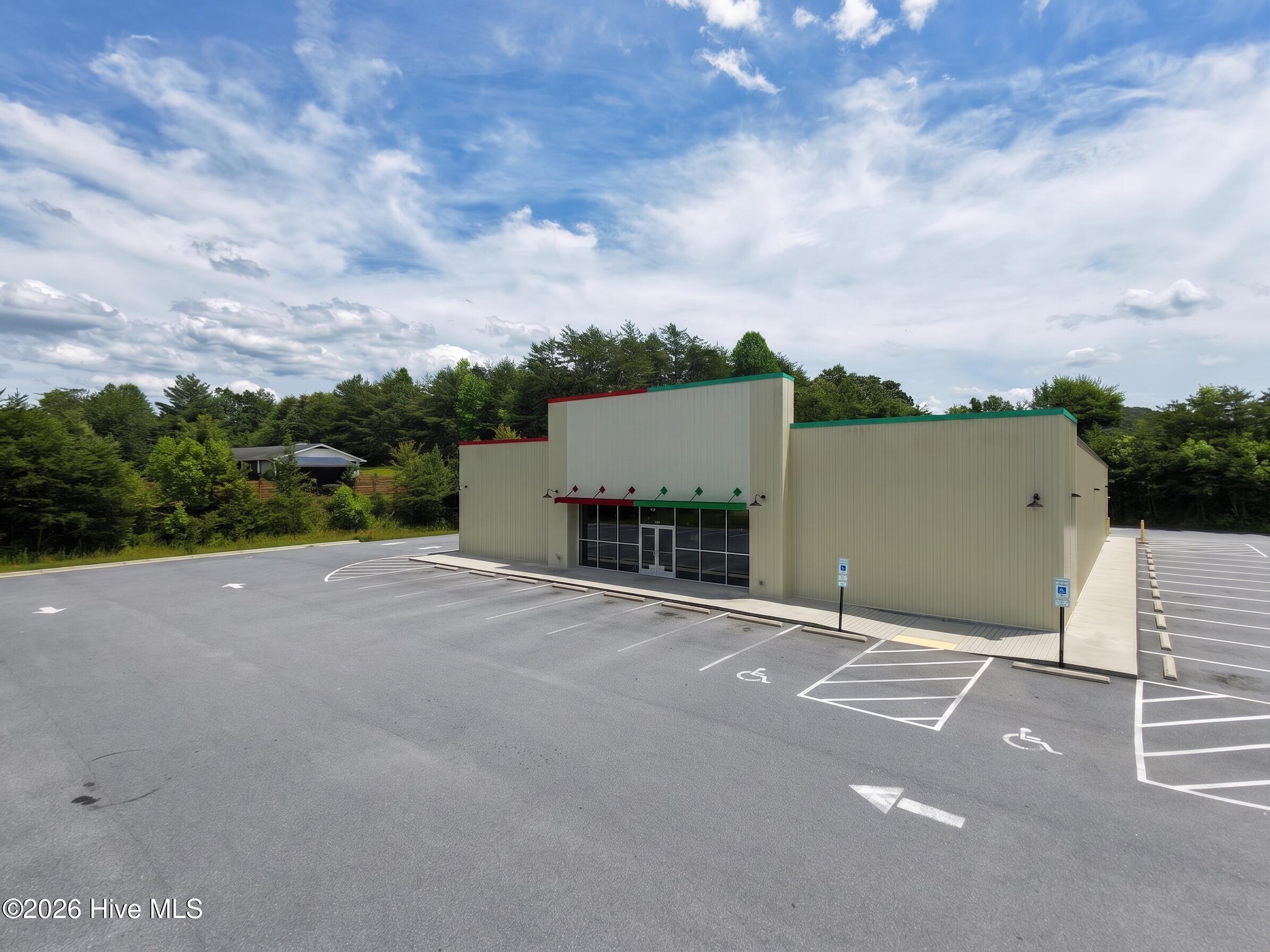 104 Hwy 64 E Property Photo 2