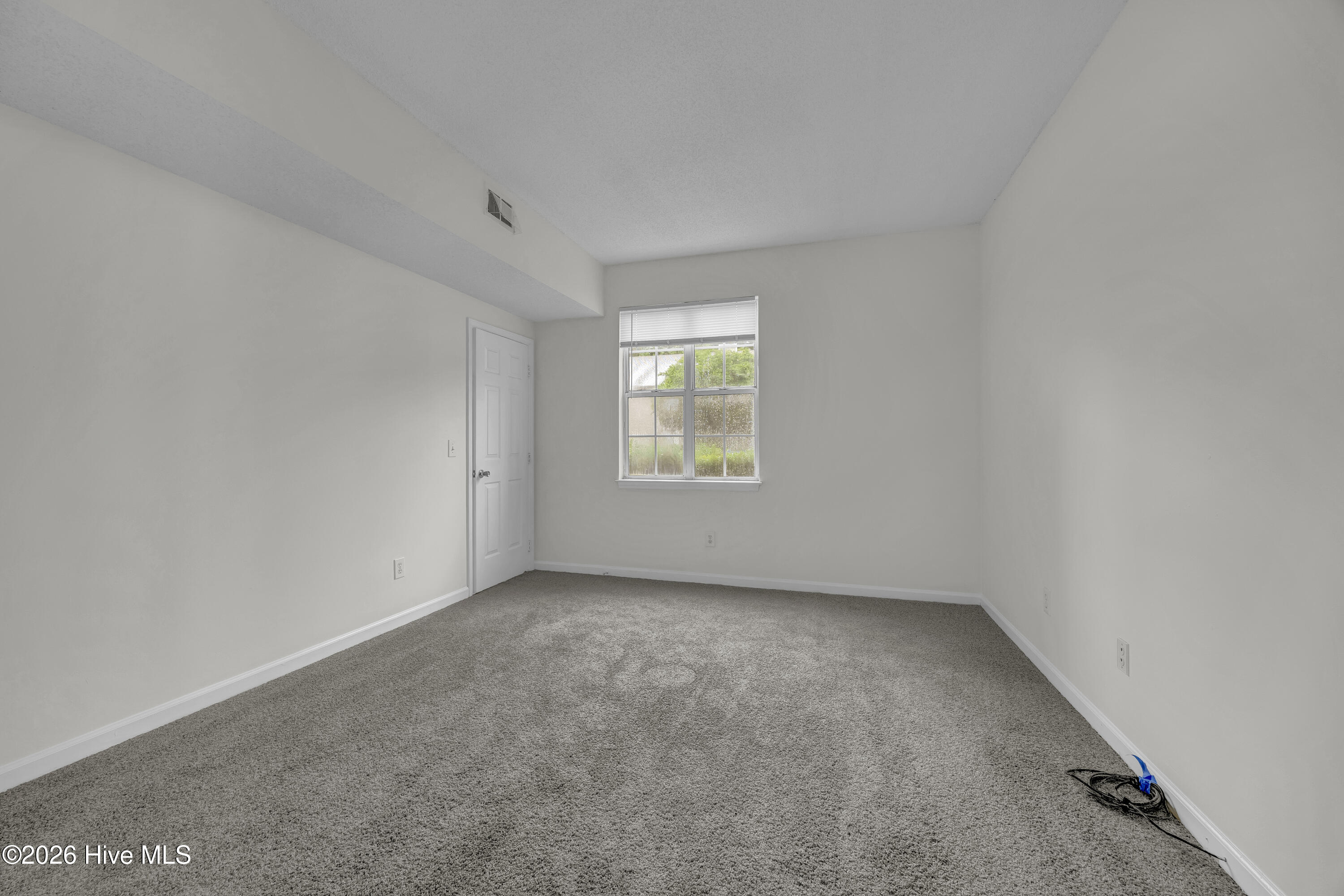 733 Bragg Drive Apt A Property Photo 9