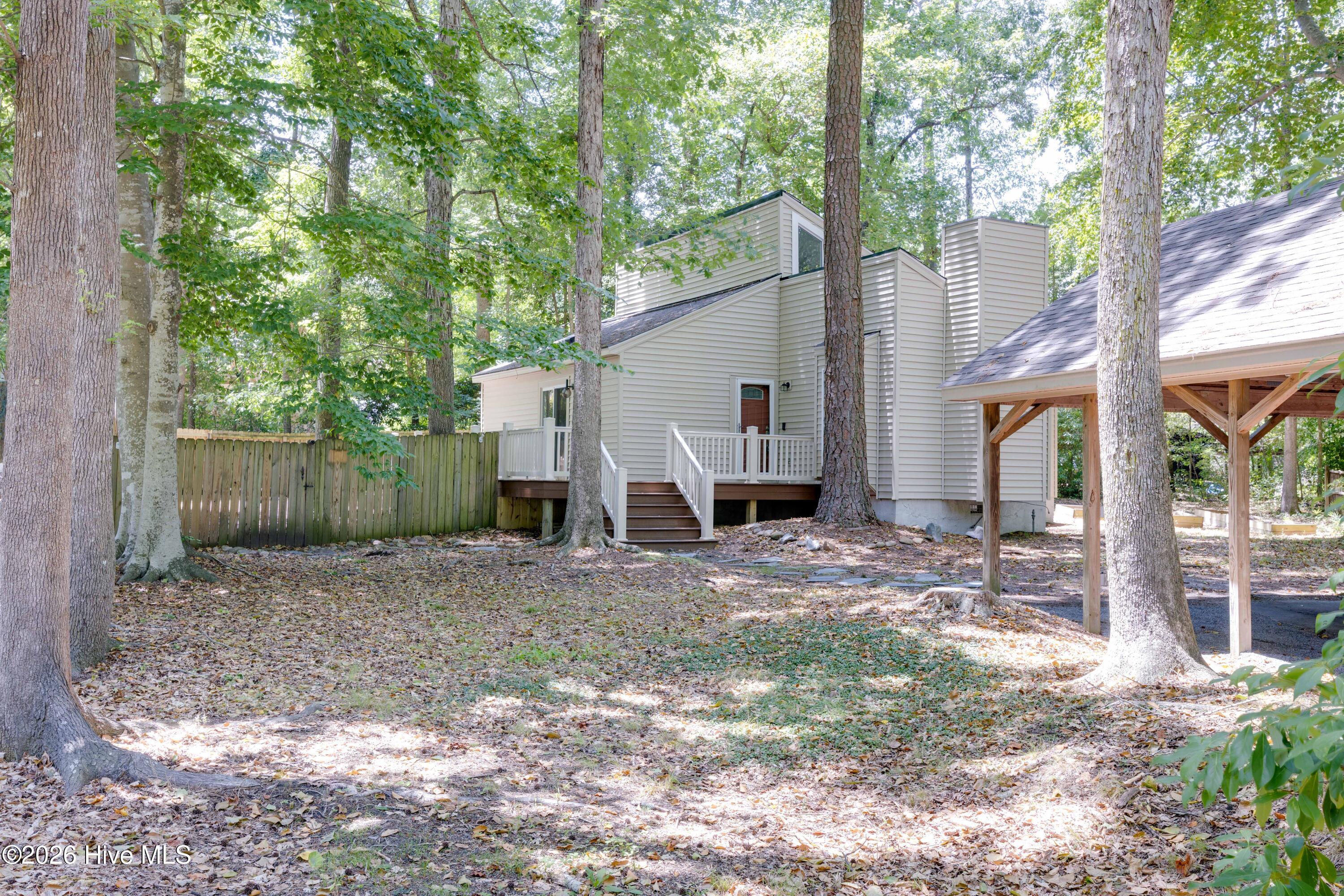 105 Tanglewood Drive Property Photo 1