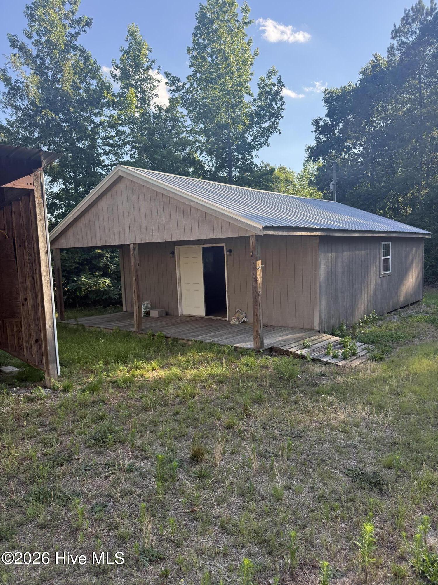 605 Big Woods Road Property Photo 33