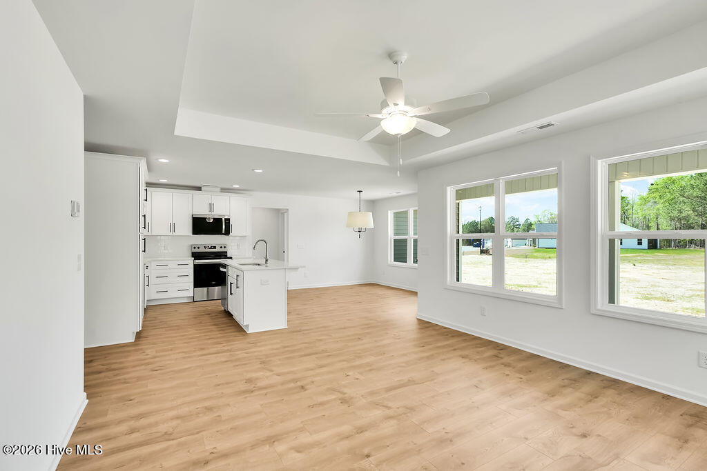 403 Alice Lane Property Photo 15