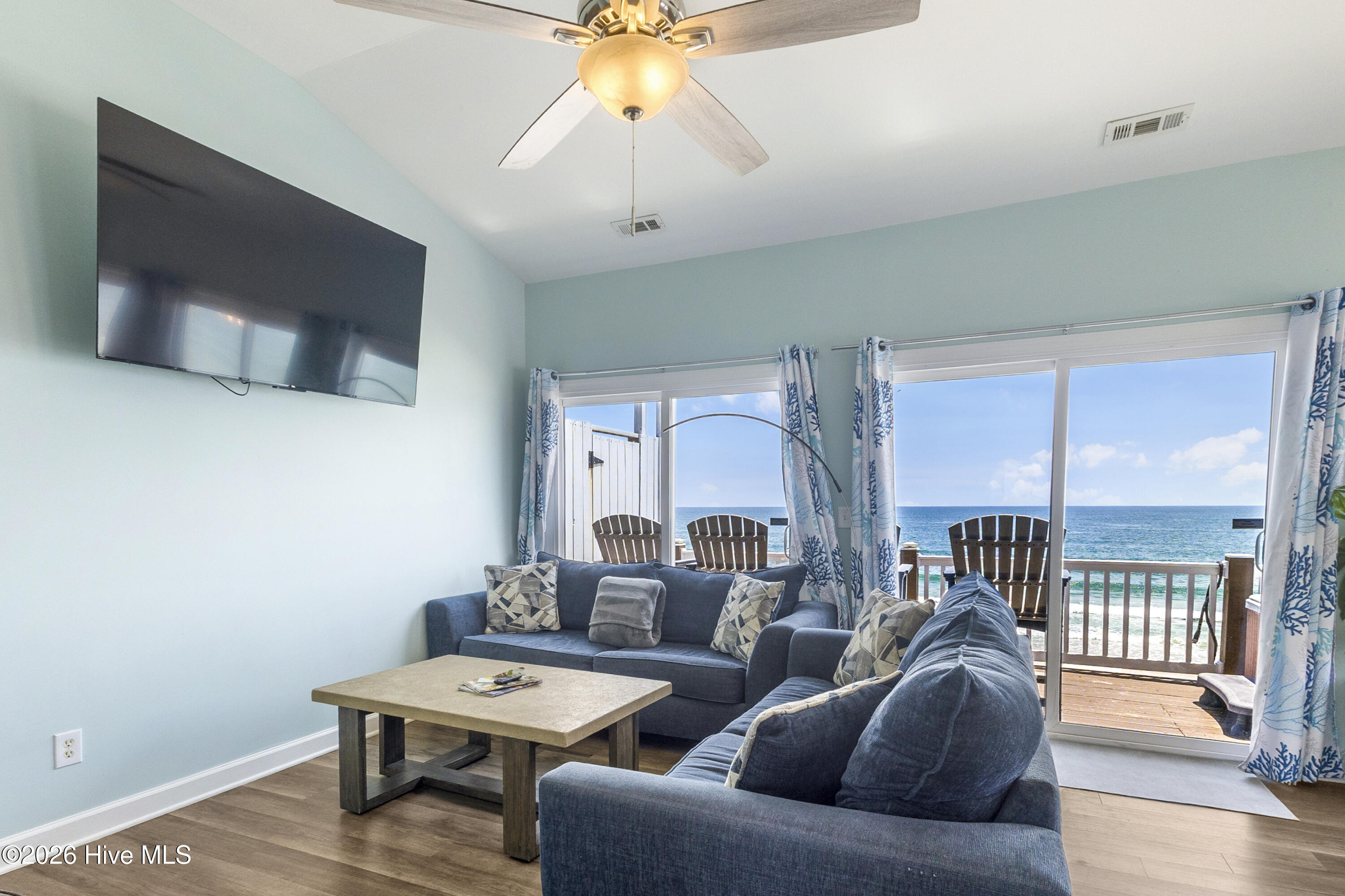 242 Sea Shore Drive Property Photo 12