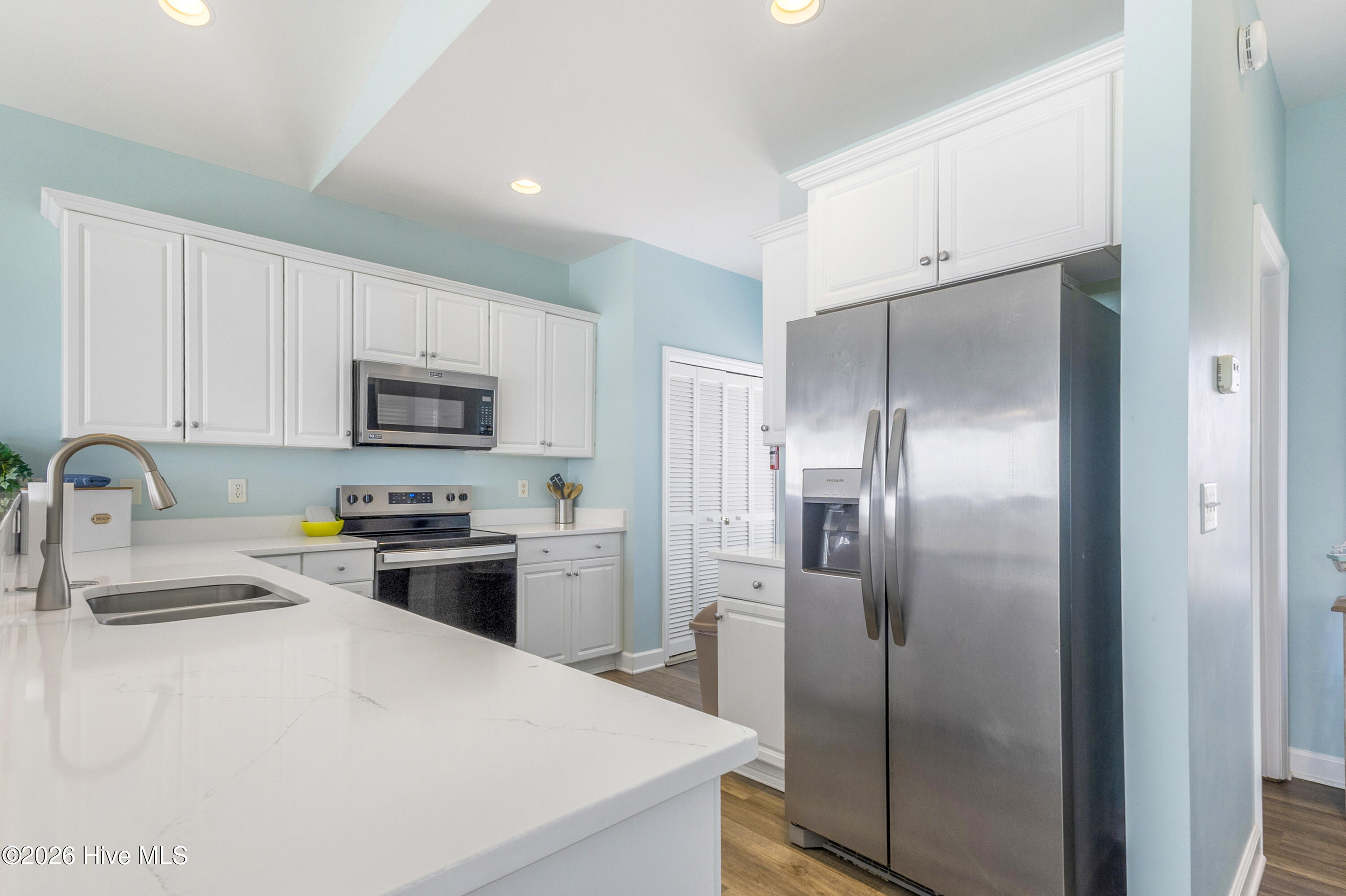 242 Sea Shore Drive Property Photo 18
