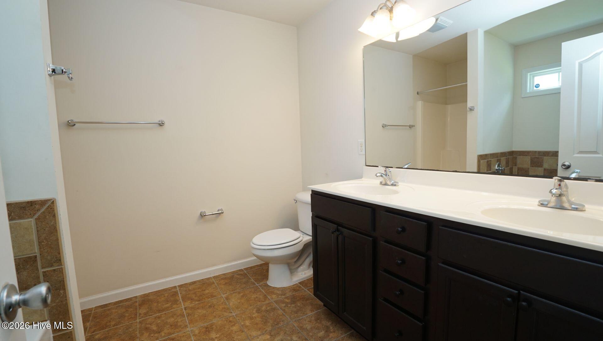 106 Farmgate Drive Property Photo 11