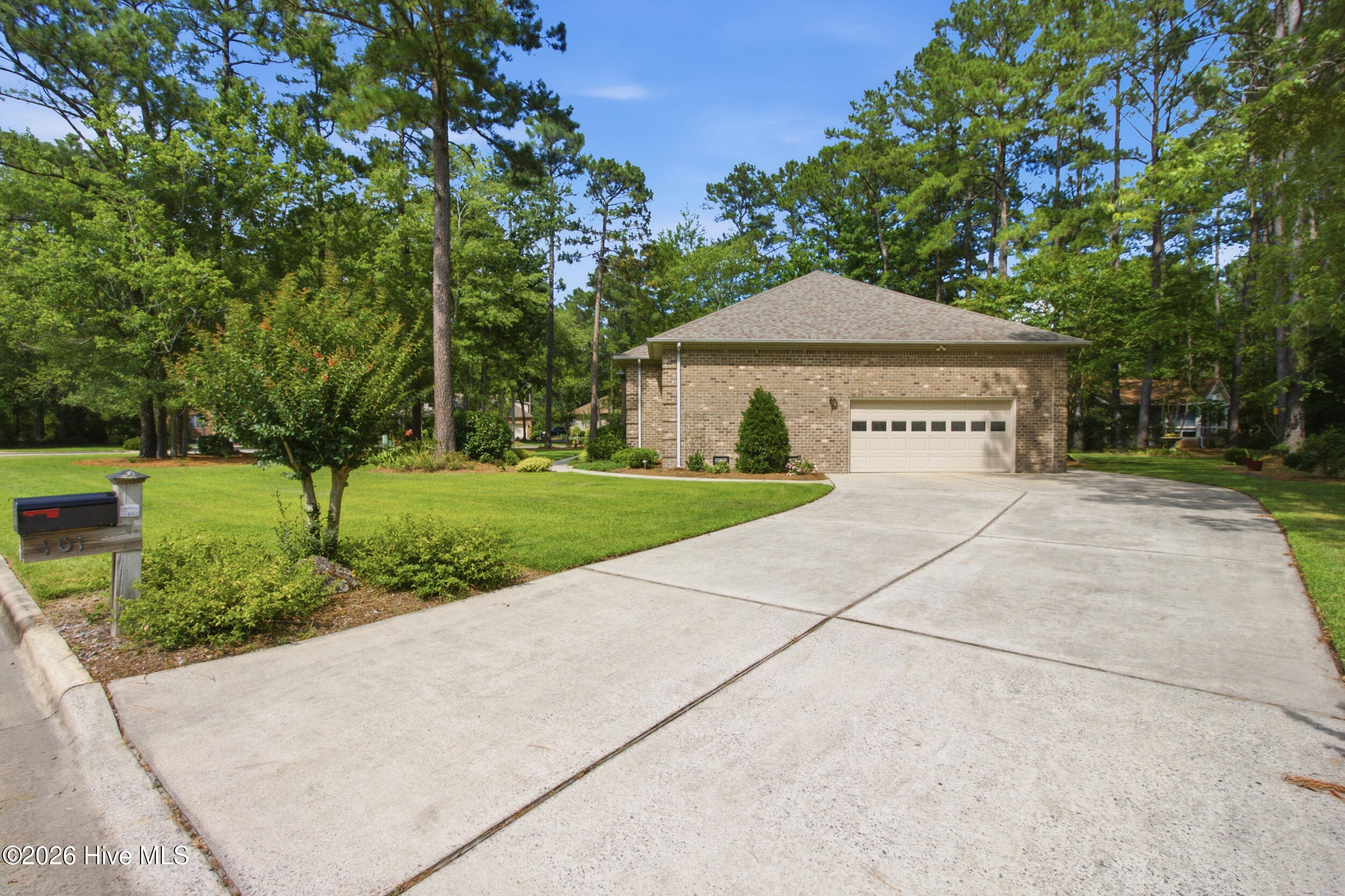101 Oak Hill Lane Property Photo 40