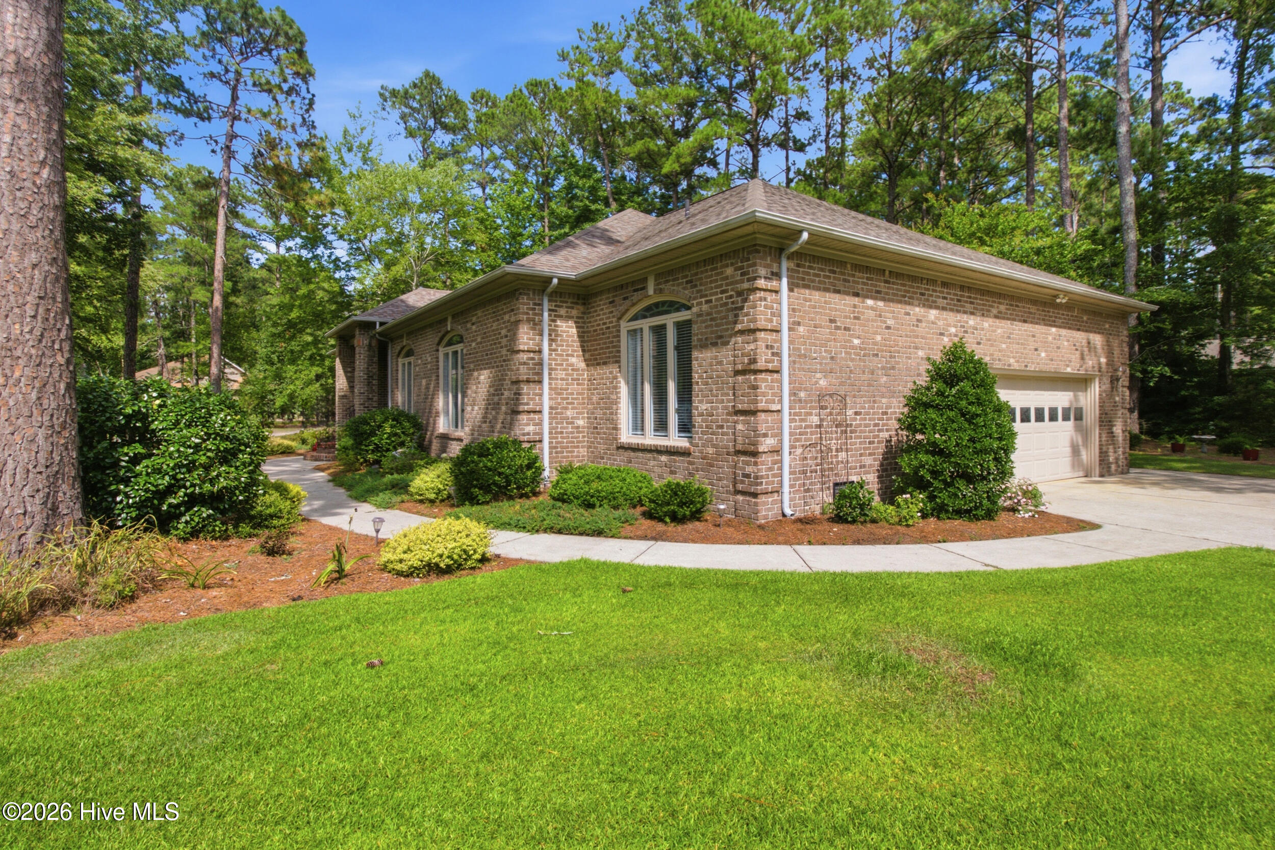 101 Oak Hill Lane Property Photo 41