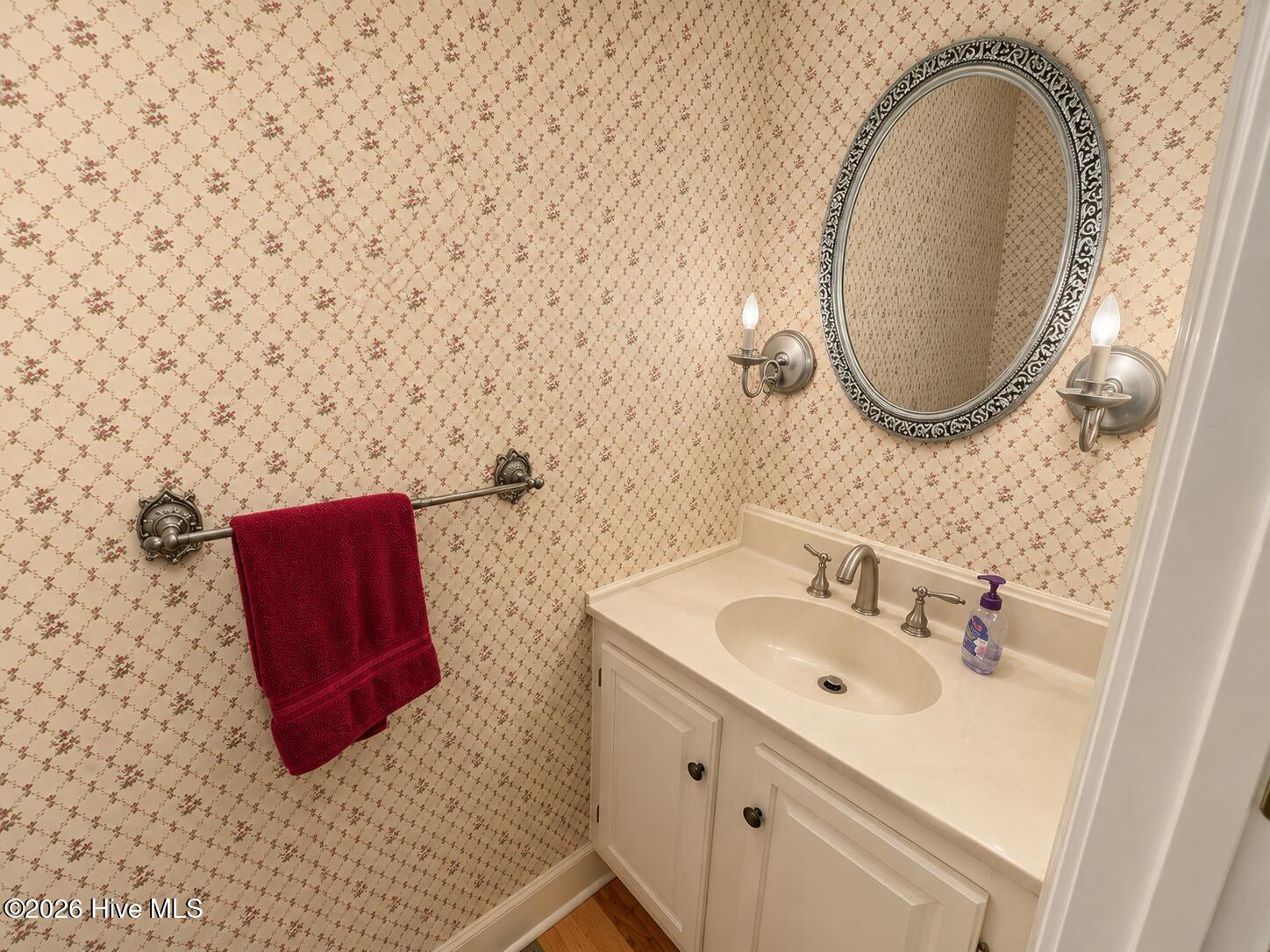 701 Edgewood Drive Property Photo 14