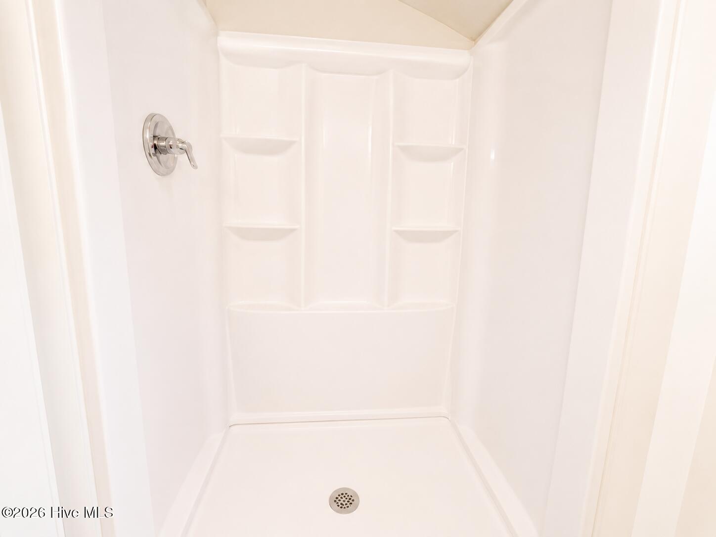 701 Edgewood Drive Property Photo 24