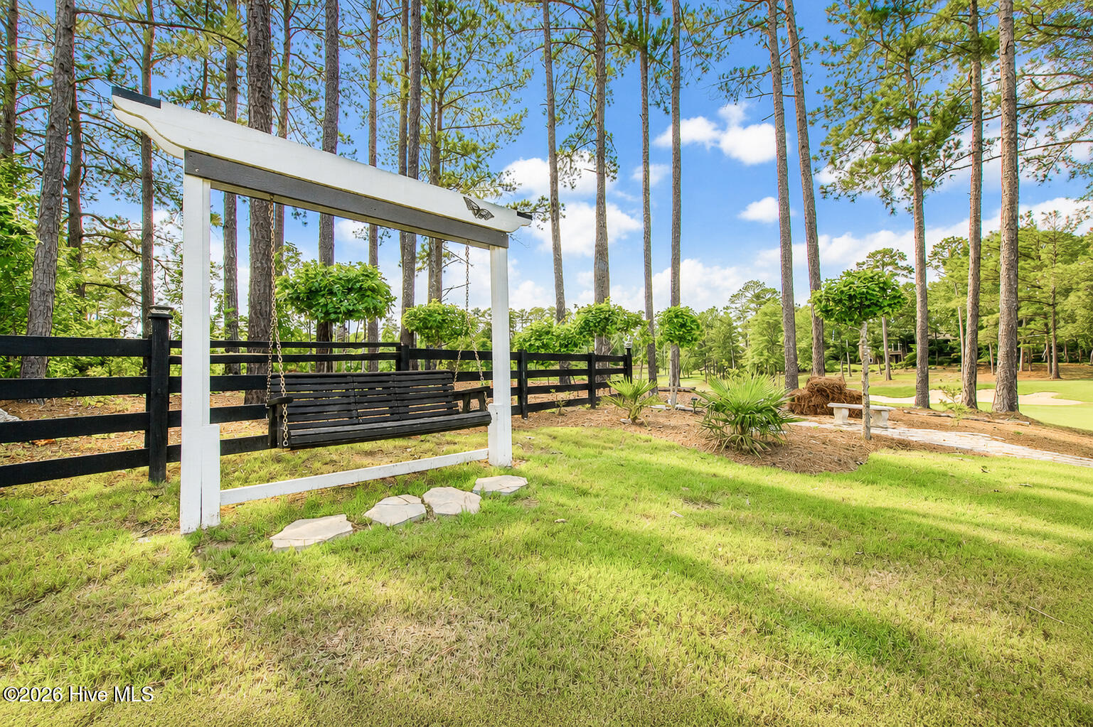 425 Cavalry Run Property Photo 4
