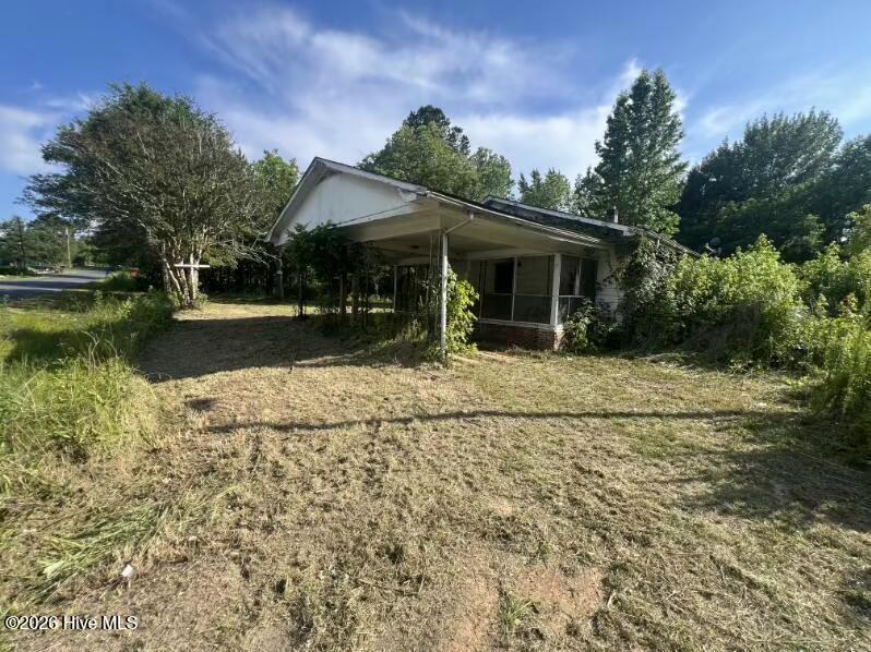 140 Middle Street Property Photo 8