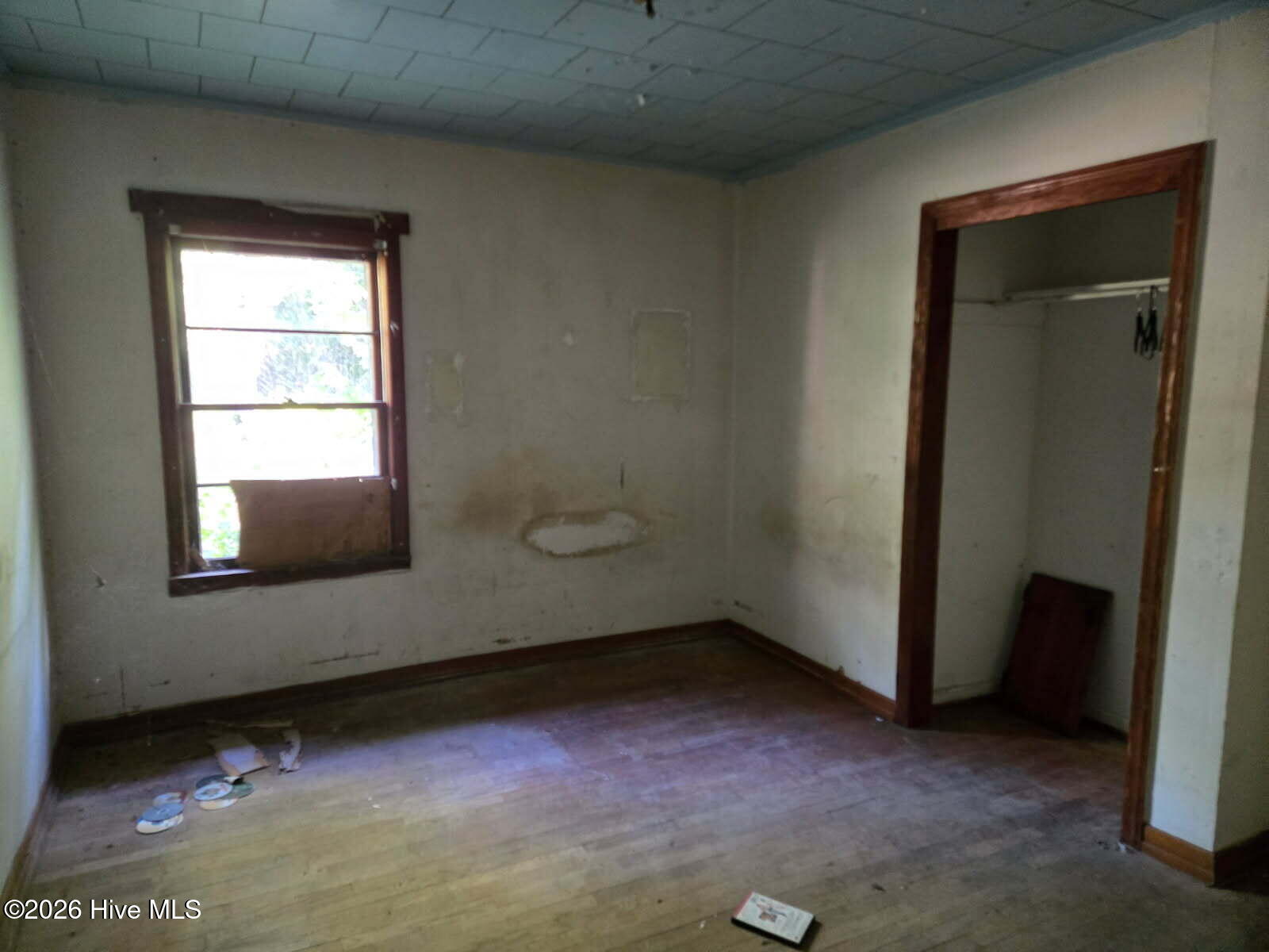 140 Middle Street Property Photo 16