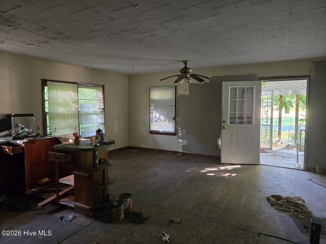 140 Middle Street Property Photo 17