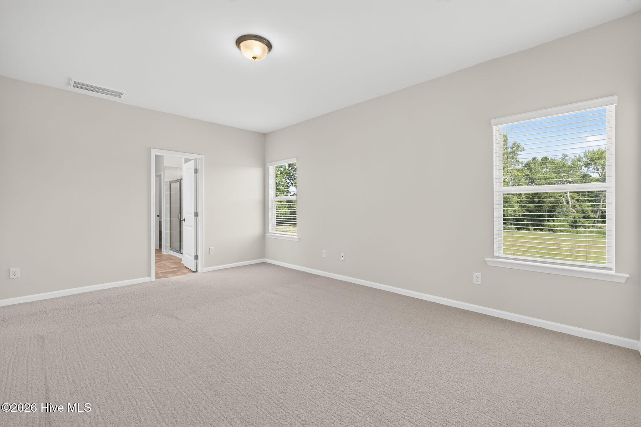 122 Continental Lane Property Photo 23