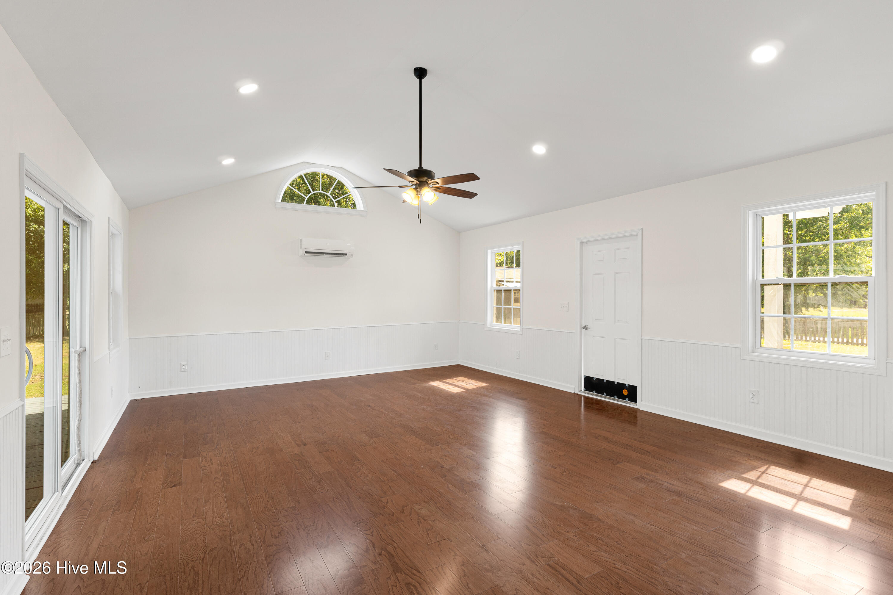 113 Casey Lane Property Photo 10