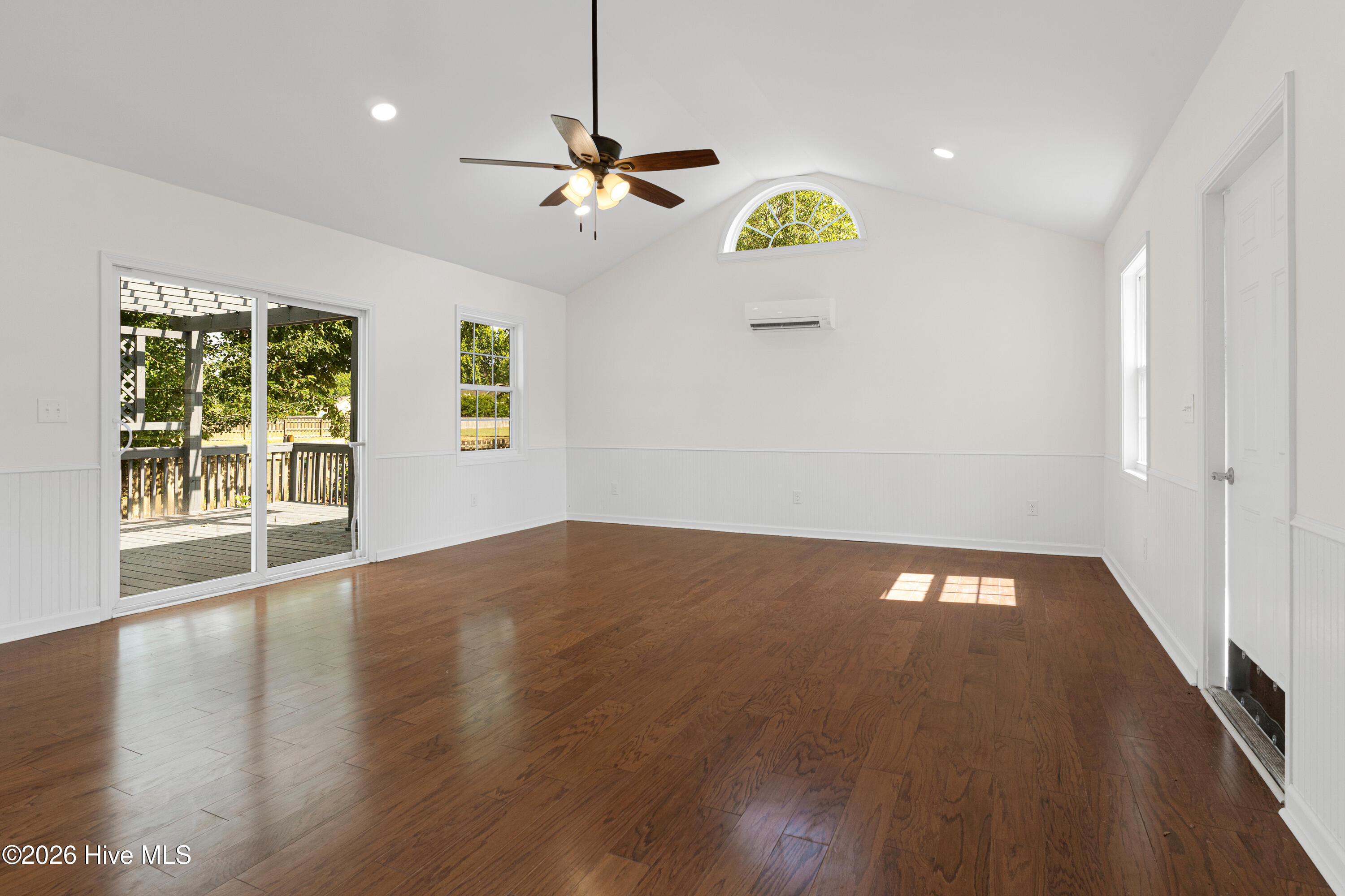 113 Casey Lane Property Photo 12