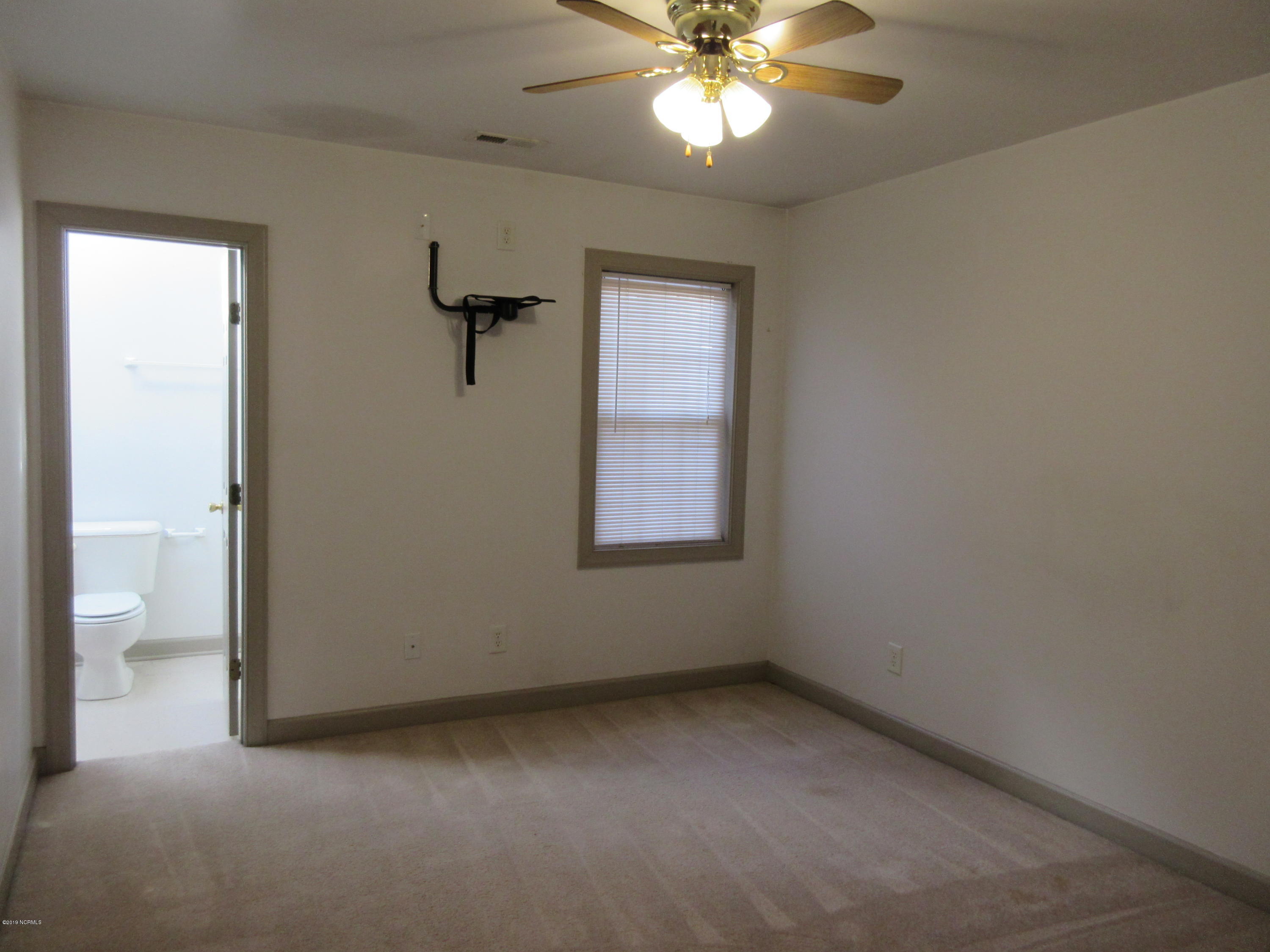 129 Starling Road 1 Property Photo 3