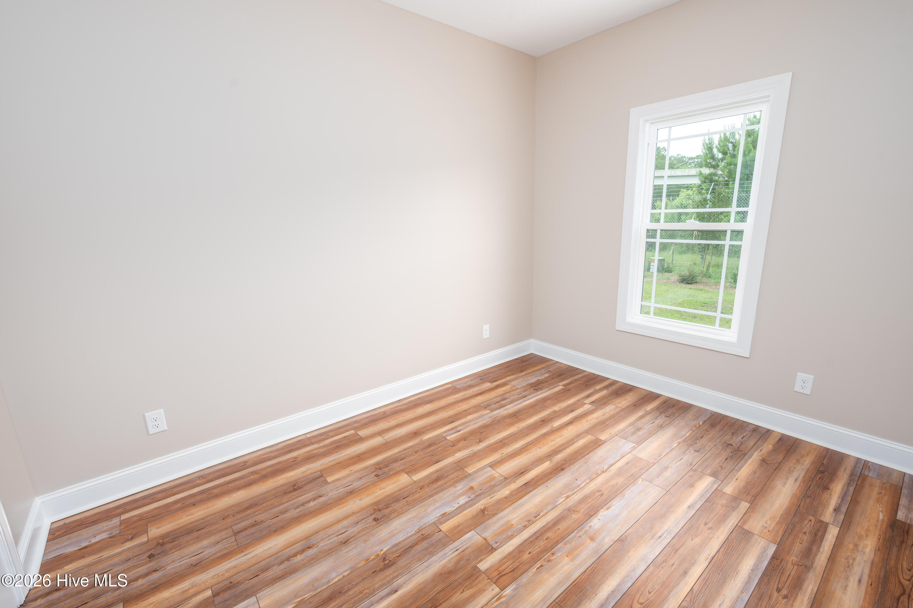 130 Macdonald Boulevard Property Photo 11