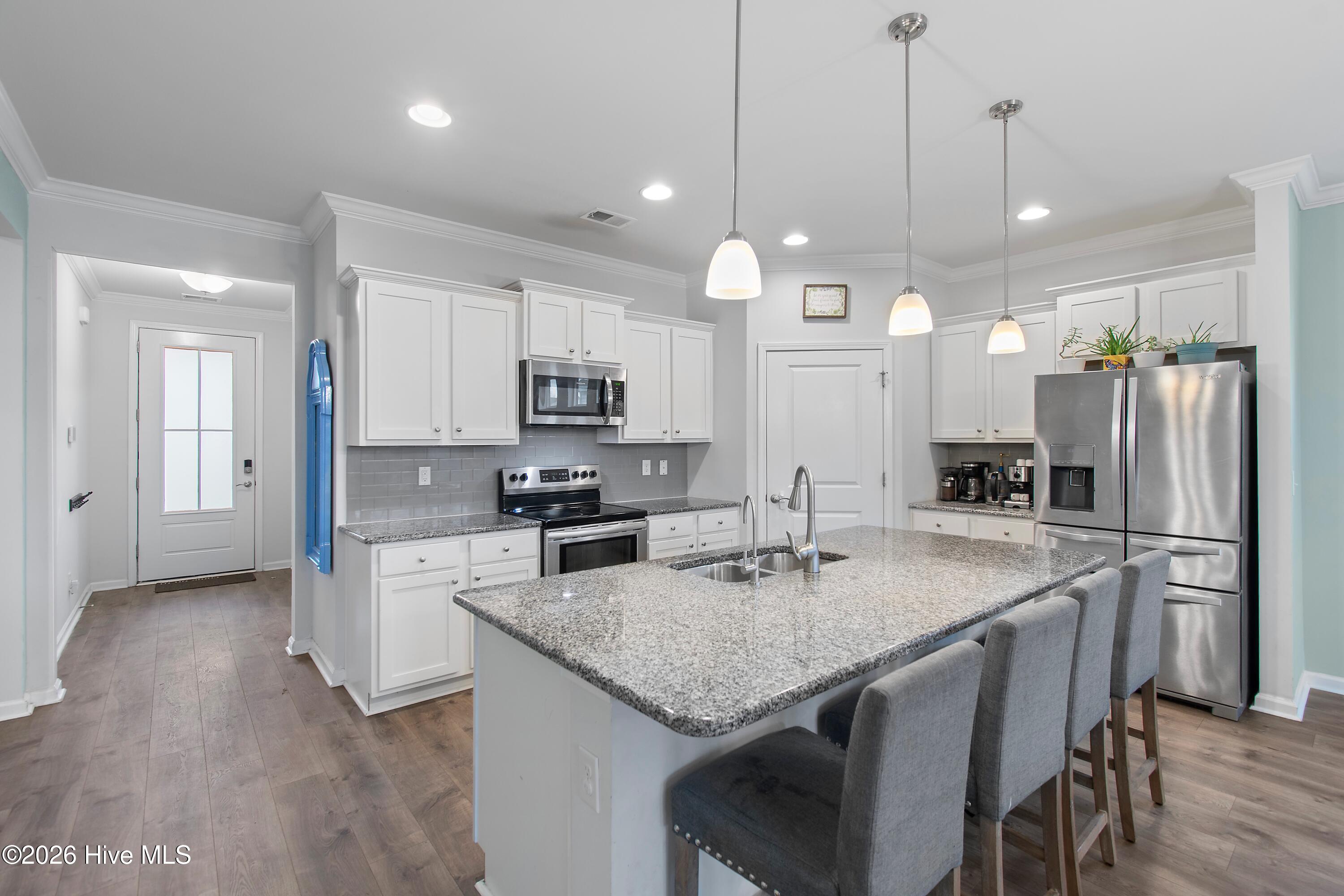 1331 Sunny Slope Circle Property Photo 6