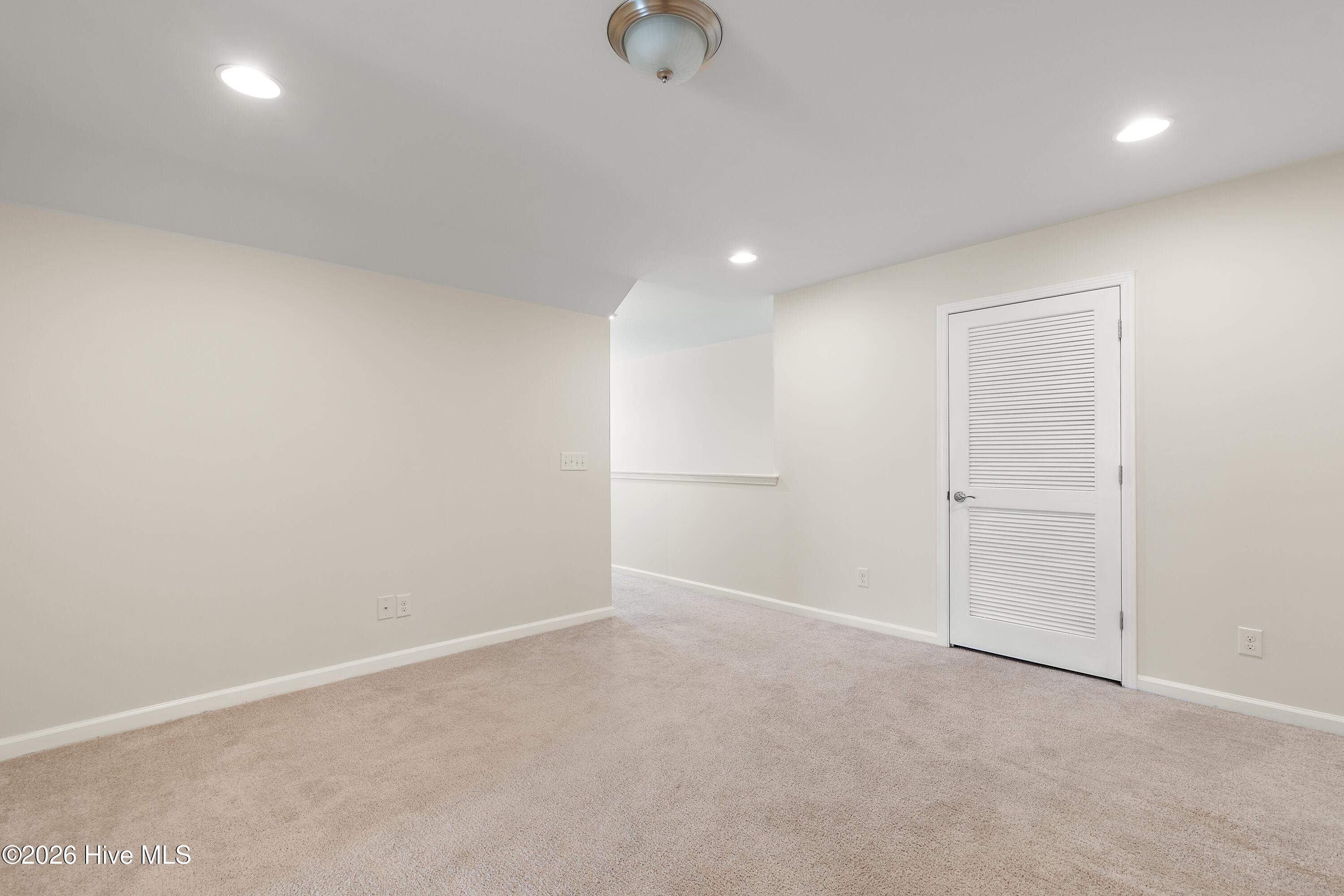1331 Sunny Slope Circle Property Photo 41