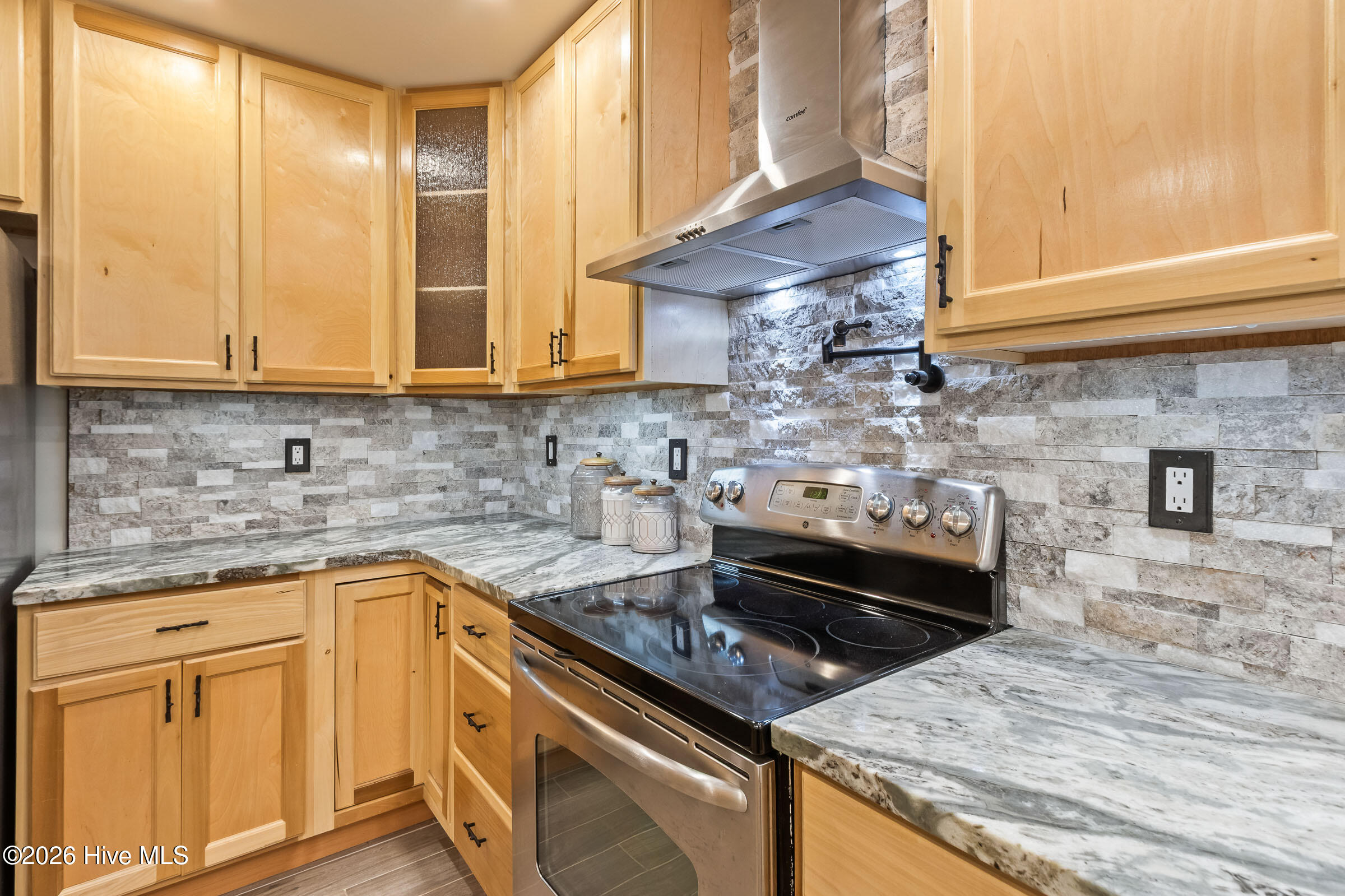 2052 Granny Squirrel Drive Property Photo 38