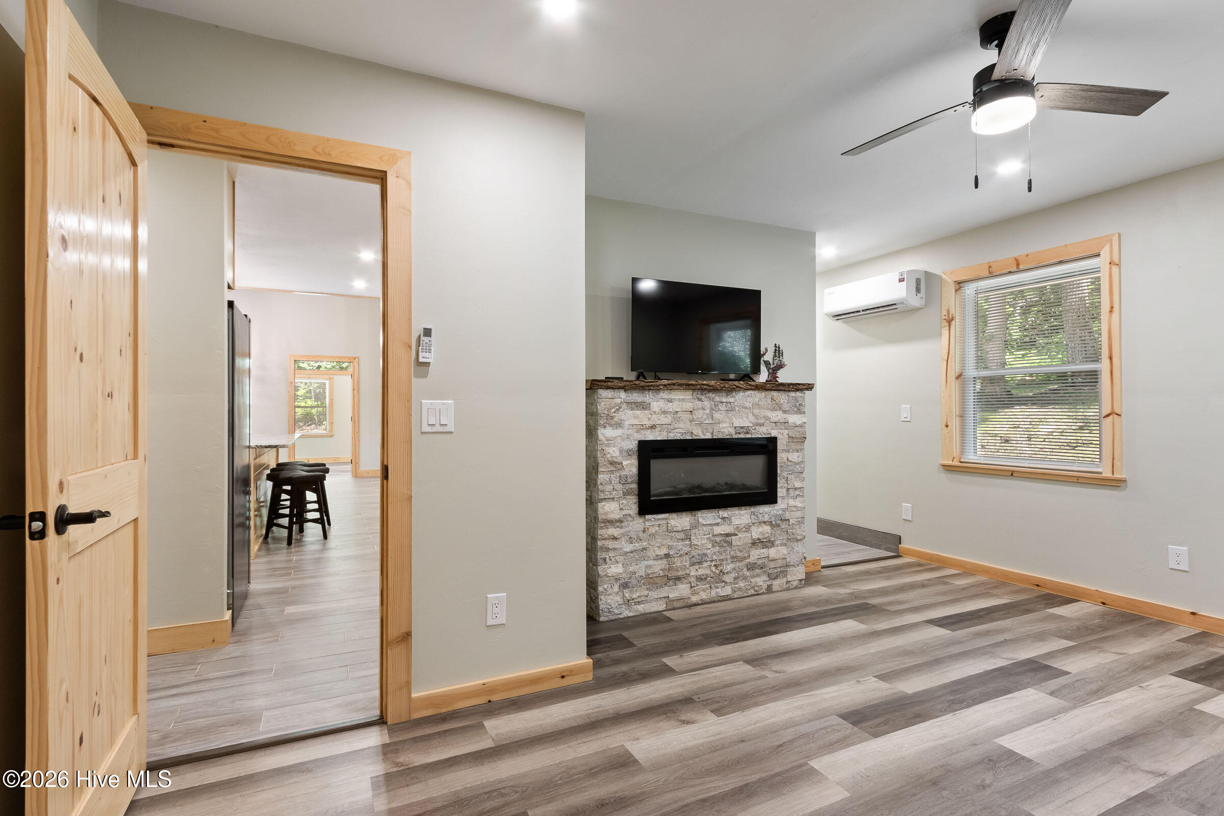 2052 Granny Squirrel Drive Property Photo 47