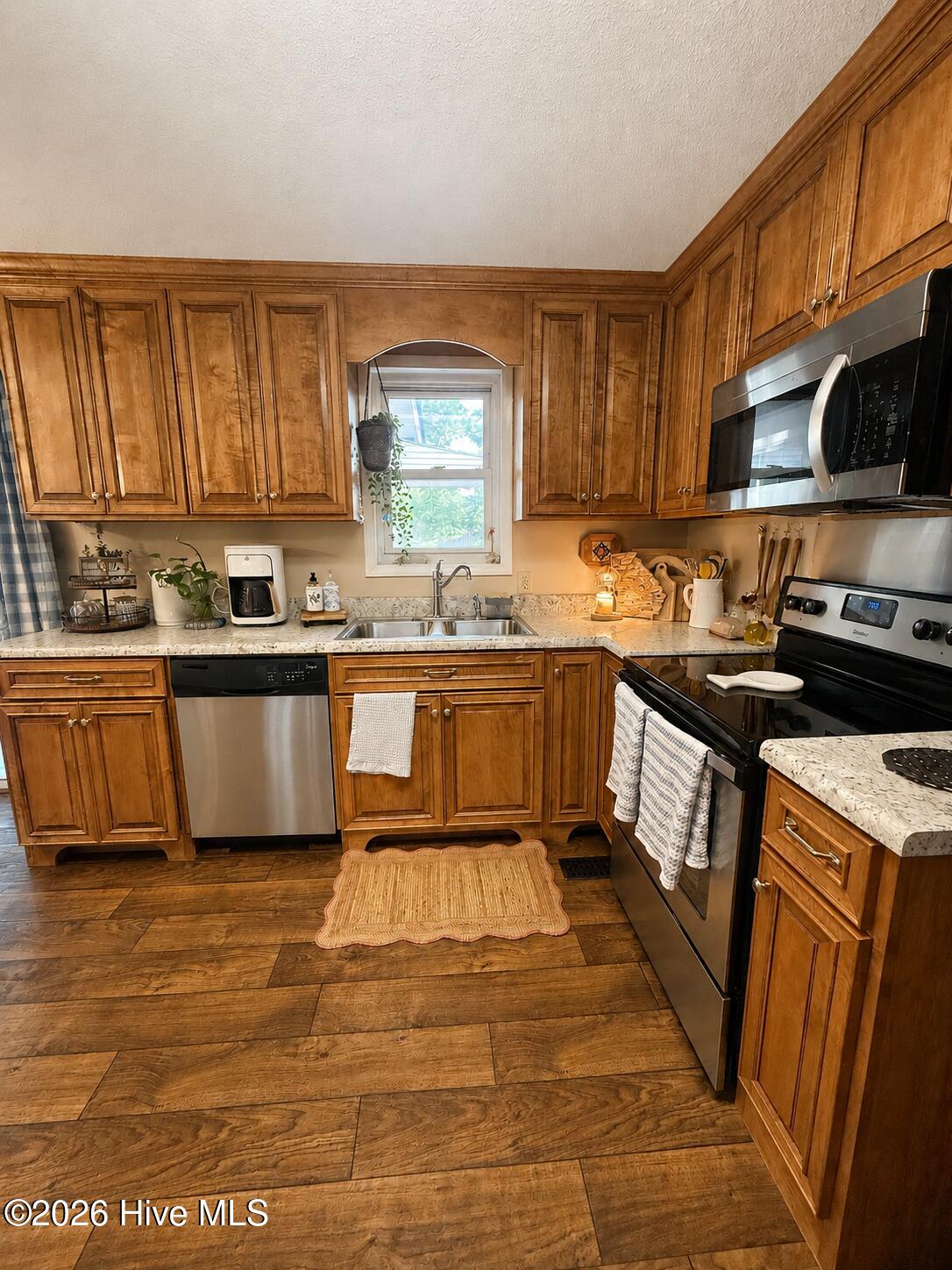 3512 Stardust Drive Property Photo 7