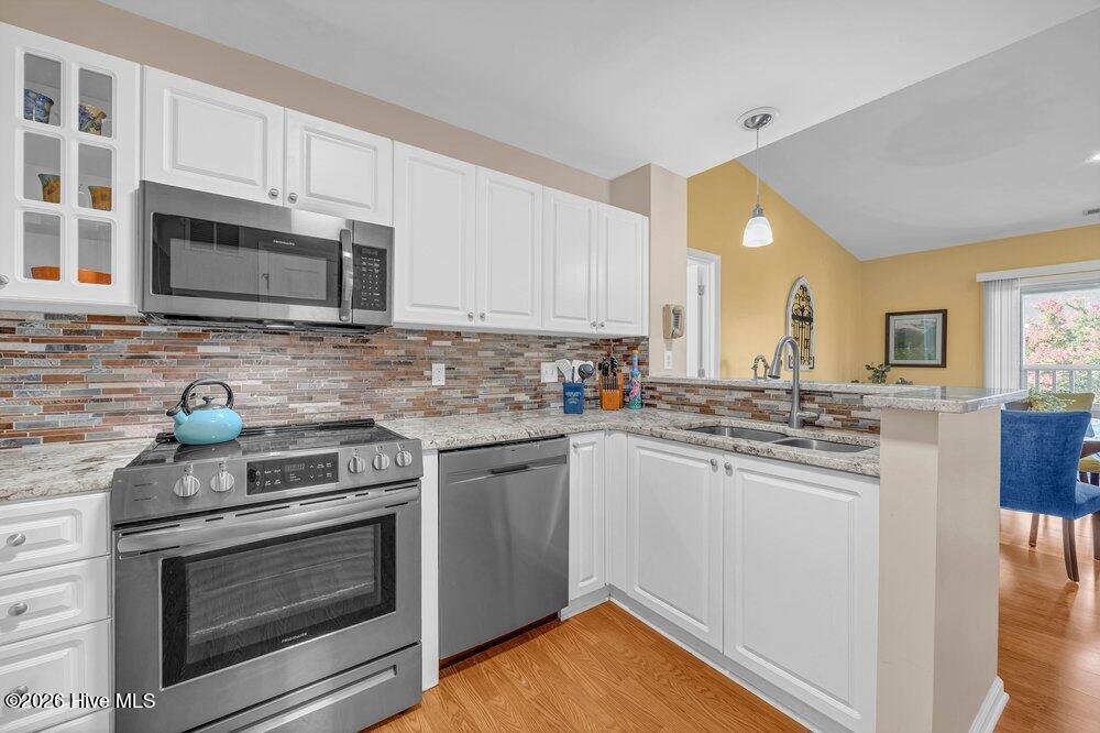 4103 Breezewood Drive Apt 204 Property Photo 11
