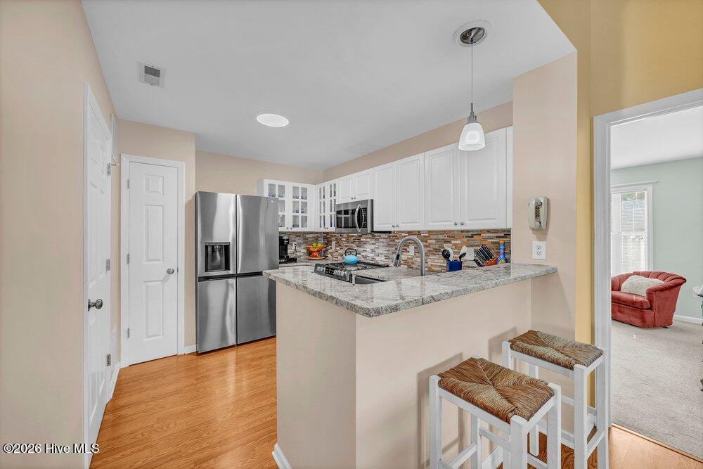 4103 Breezewood Drive Apt 204 Property Photo 12