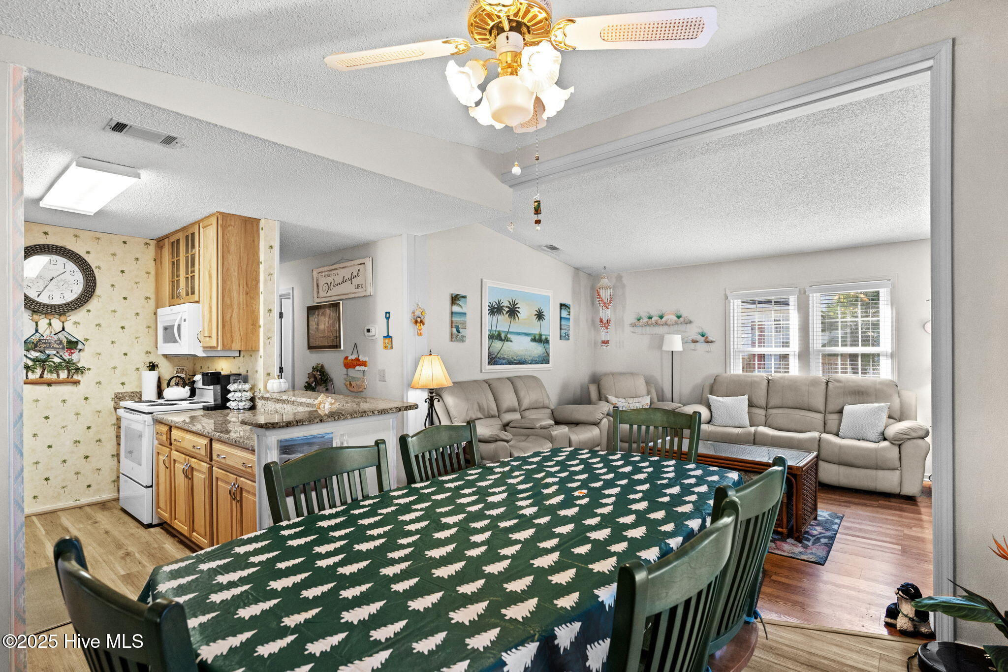 806 Marlin Court Property Photo 8