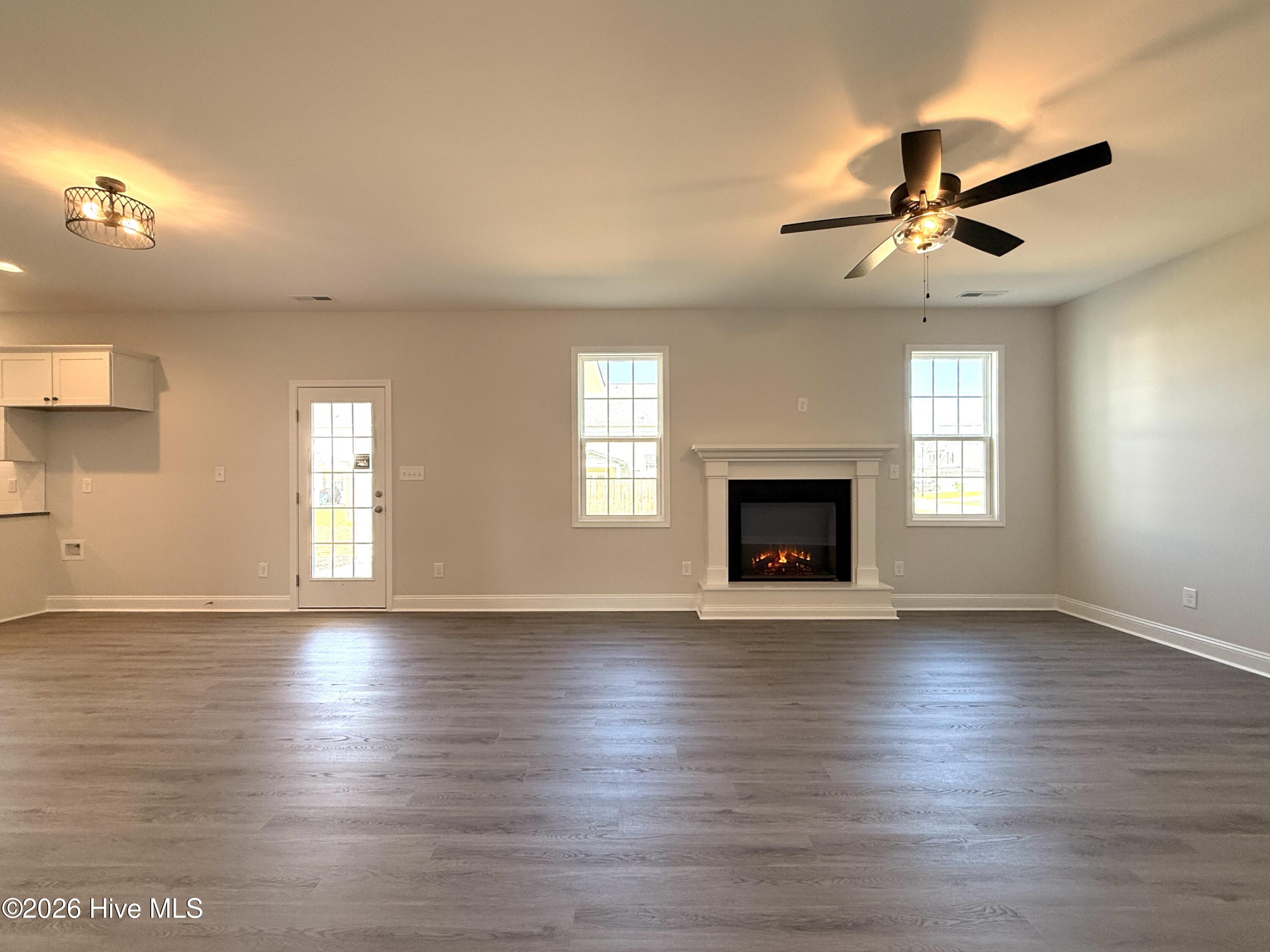 285 Laborde Lane Property Photo 7