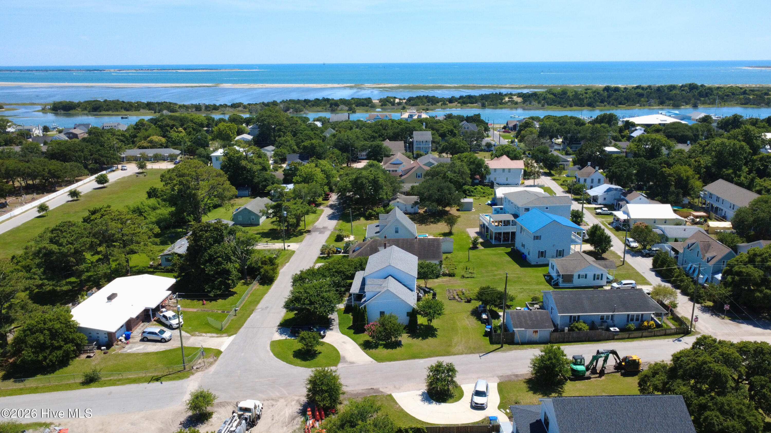 213 Elm Street Property Photo 10