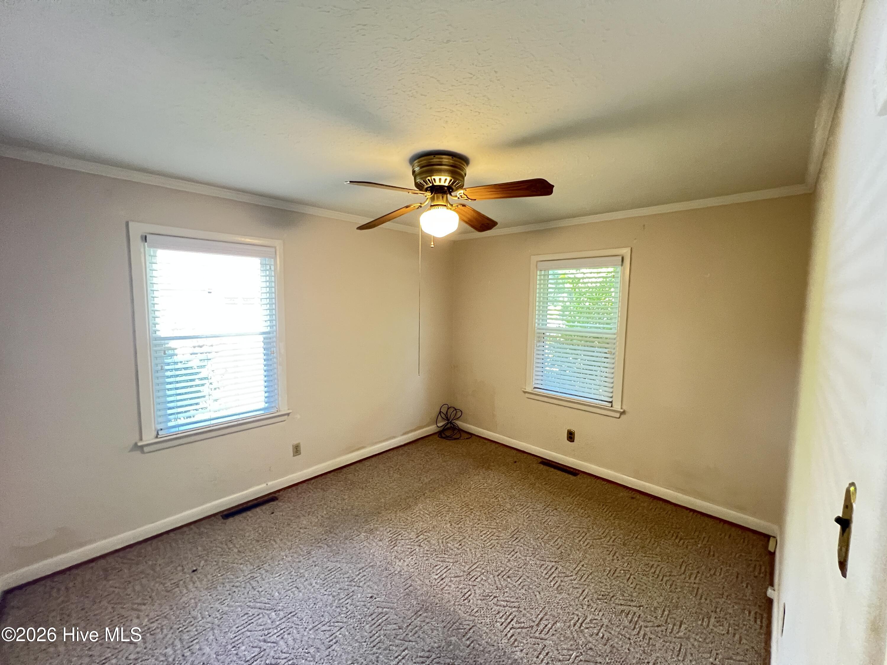 1003 S Best Street Property Photo 19