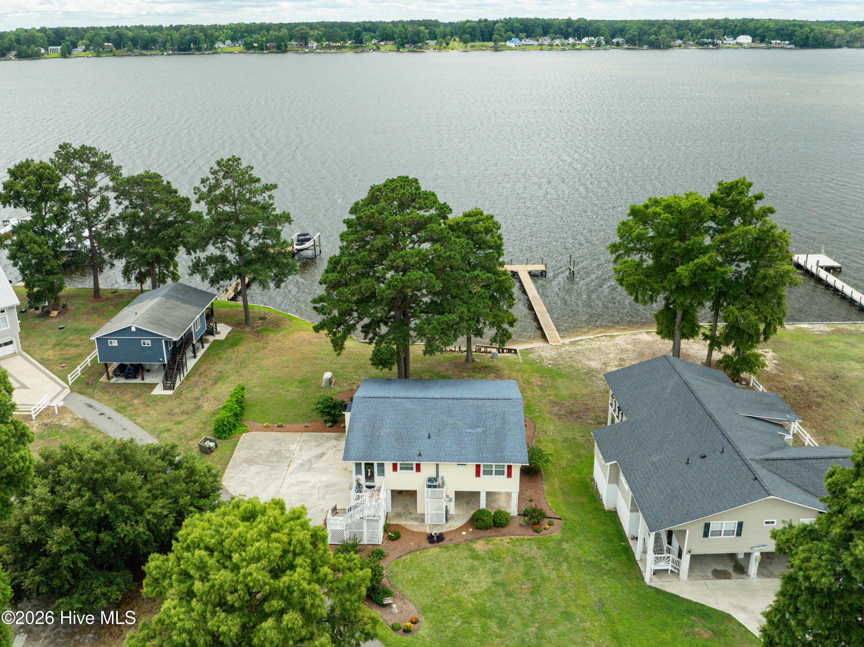 22 Oak Point Road Property Photo 1