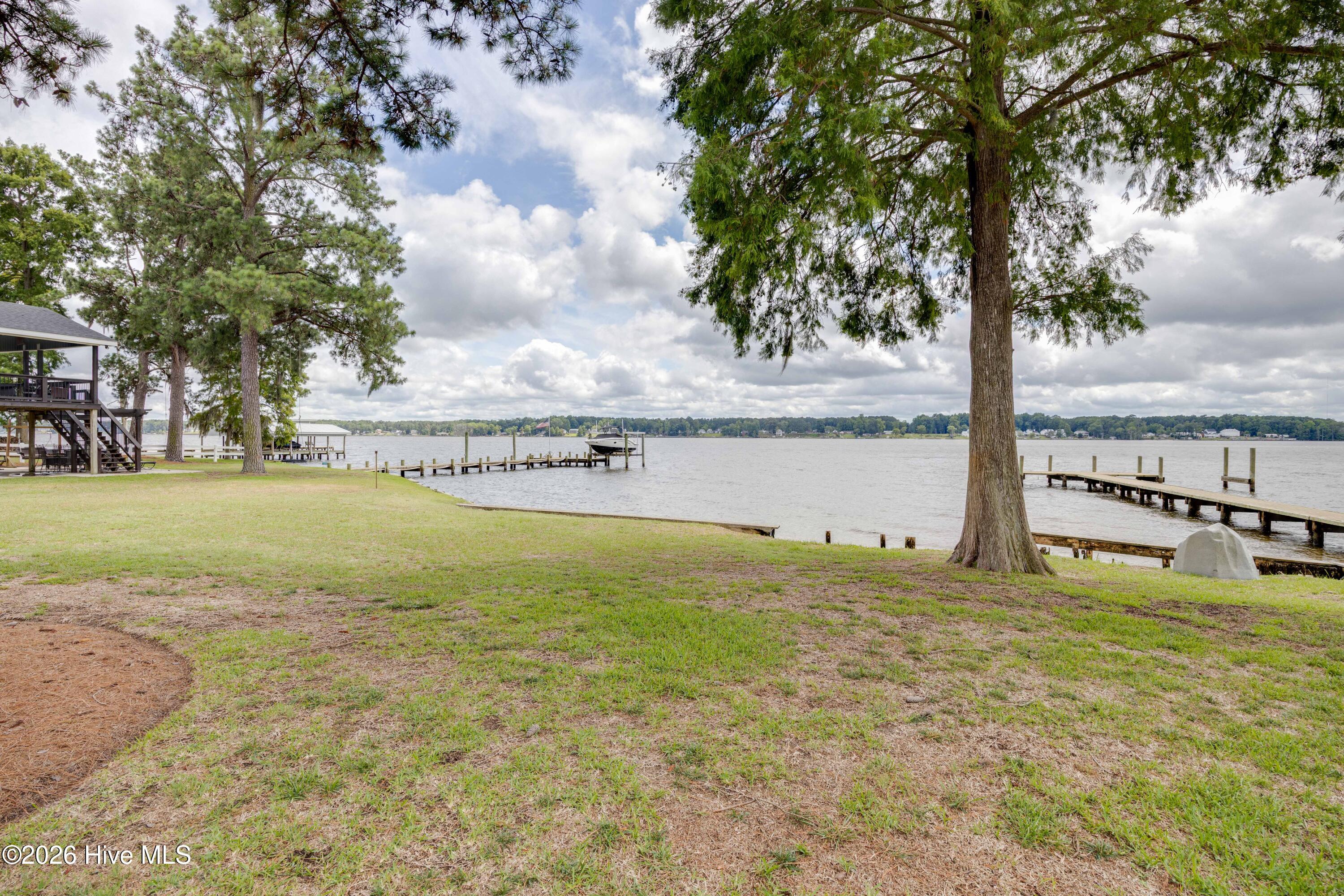 22 Oak Point Road Property Photo 34