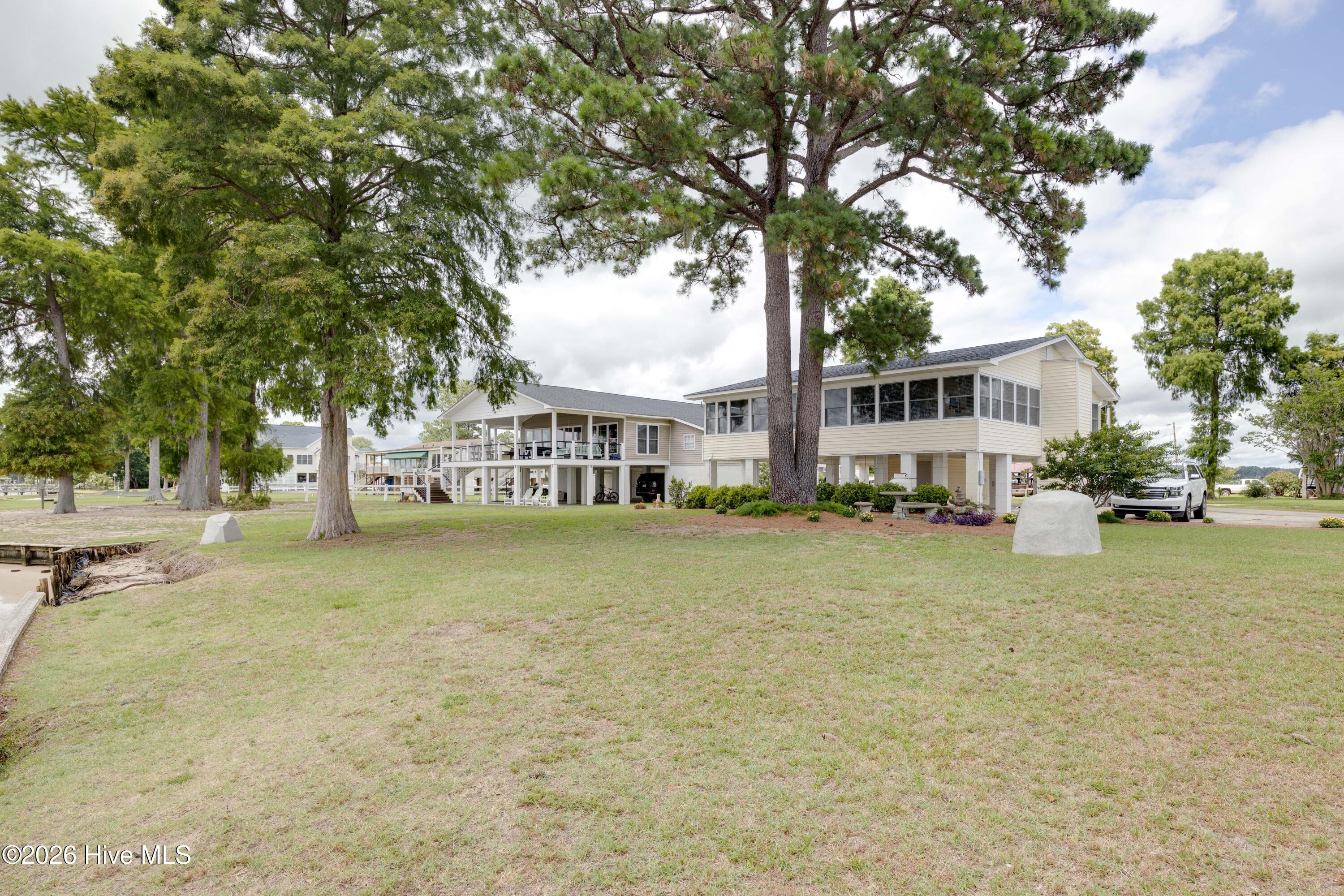 22 Oak Point Road Property Photo 37