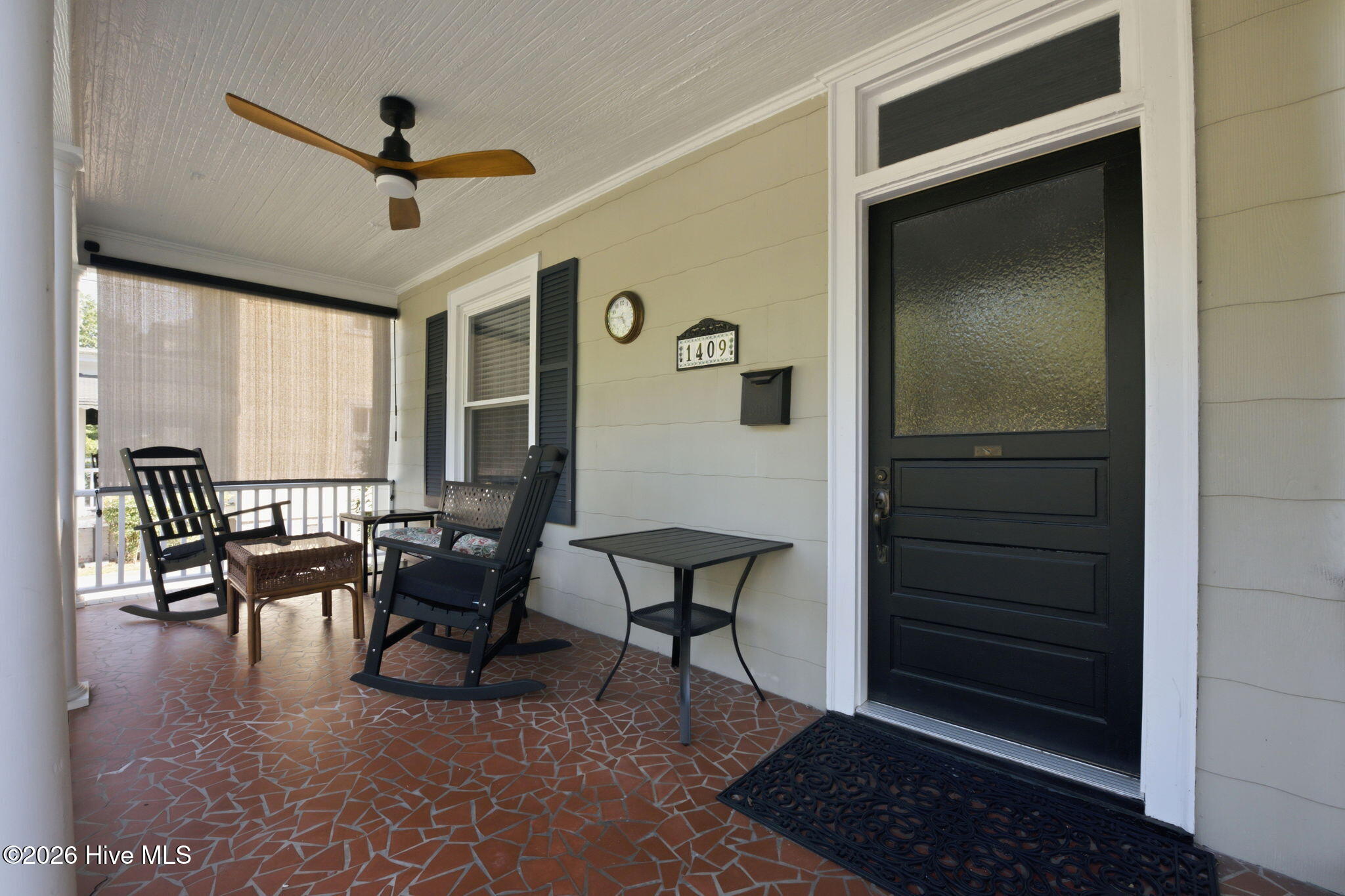 1409 N Pasteur Street Property Photo 3