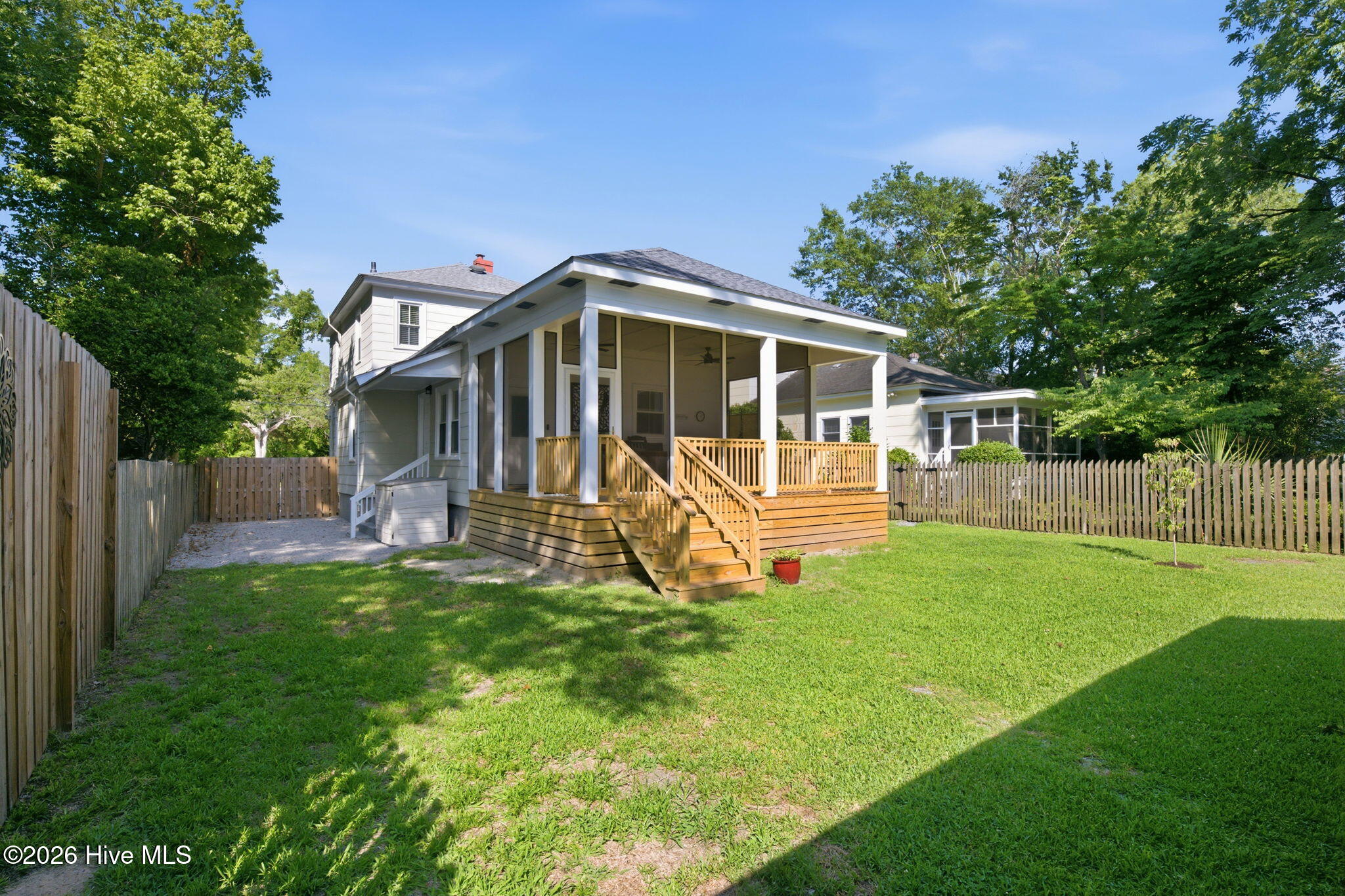 1409 N Pasteur Street Property Photo 33