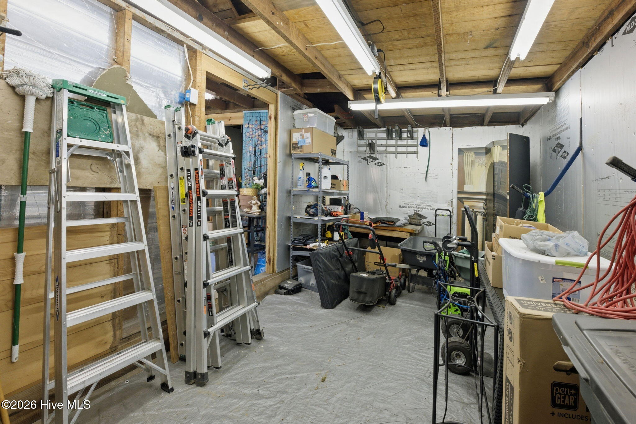 1409 N Pasteur Street Property Photo 35