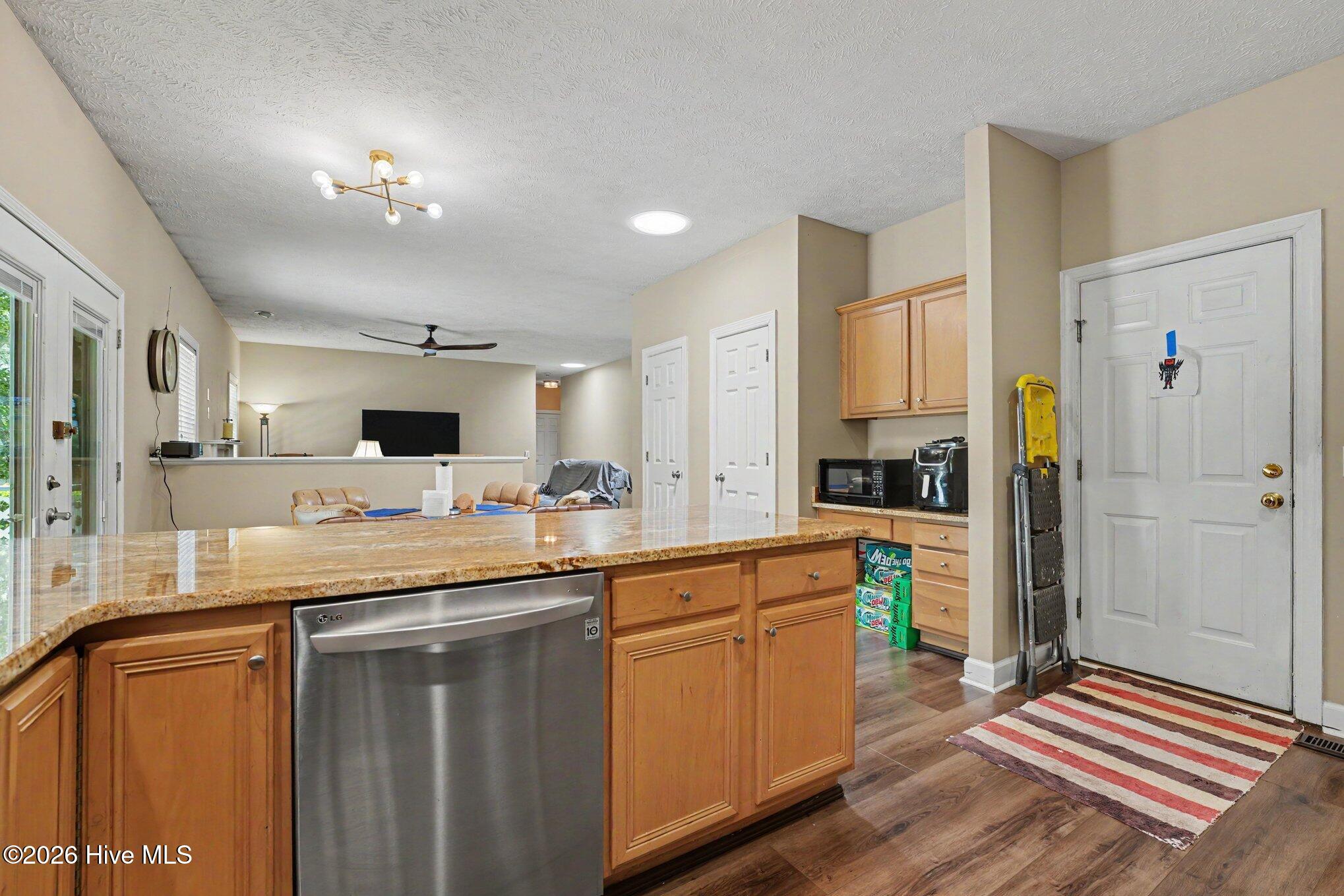 107 Michael Lane Property Photo 13