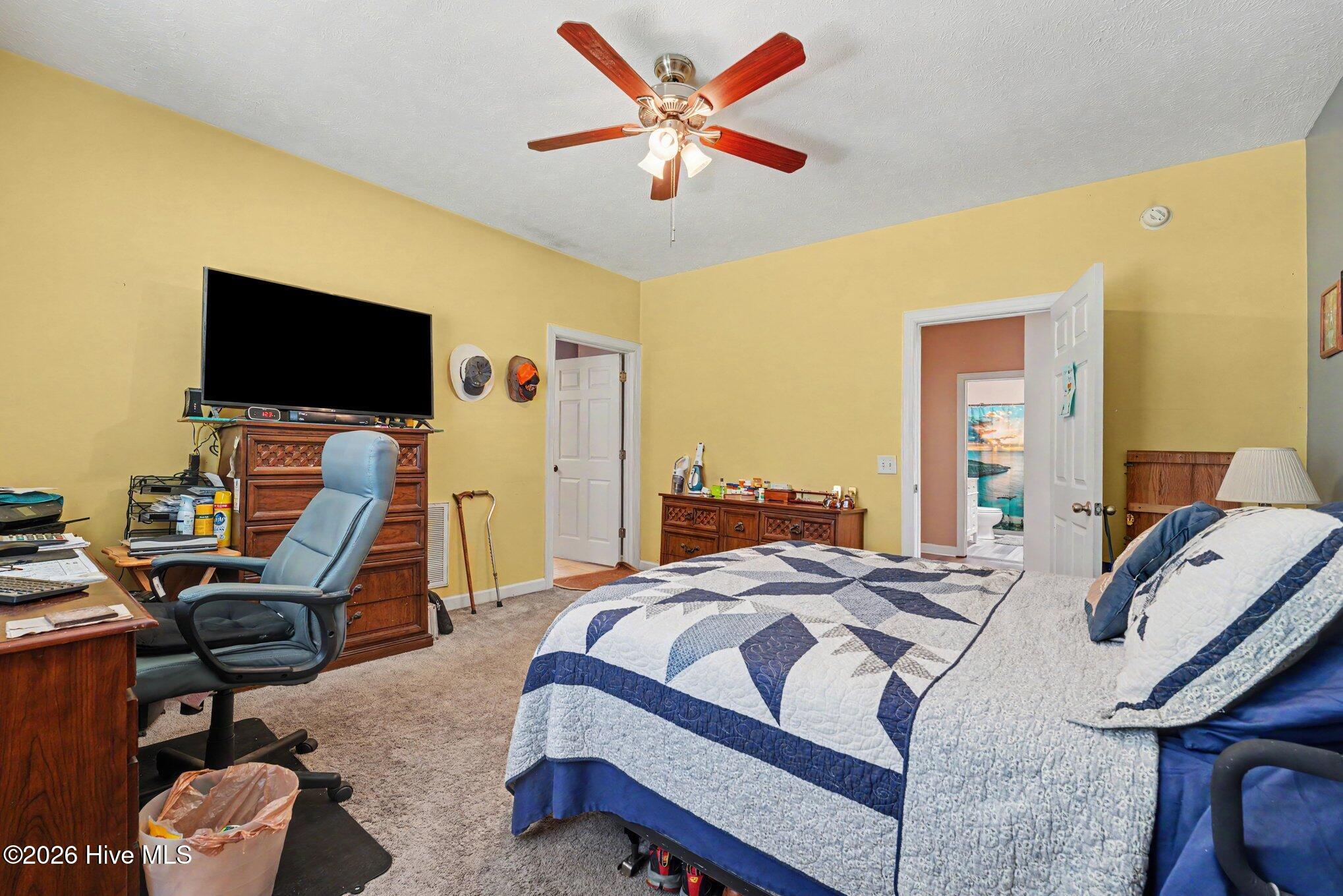 107 Michael Lane Property Photo 15