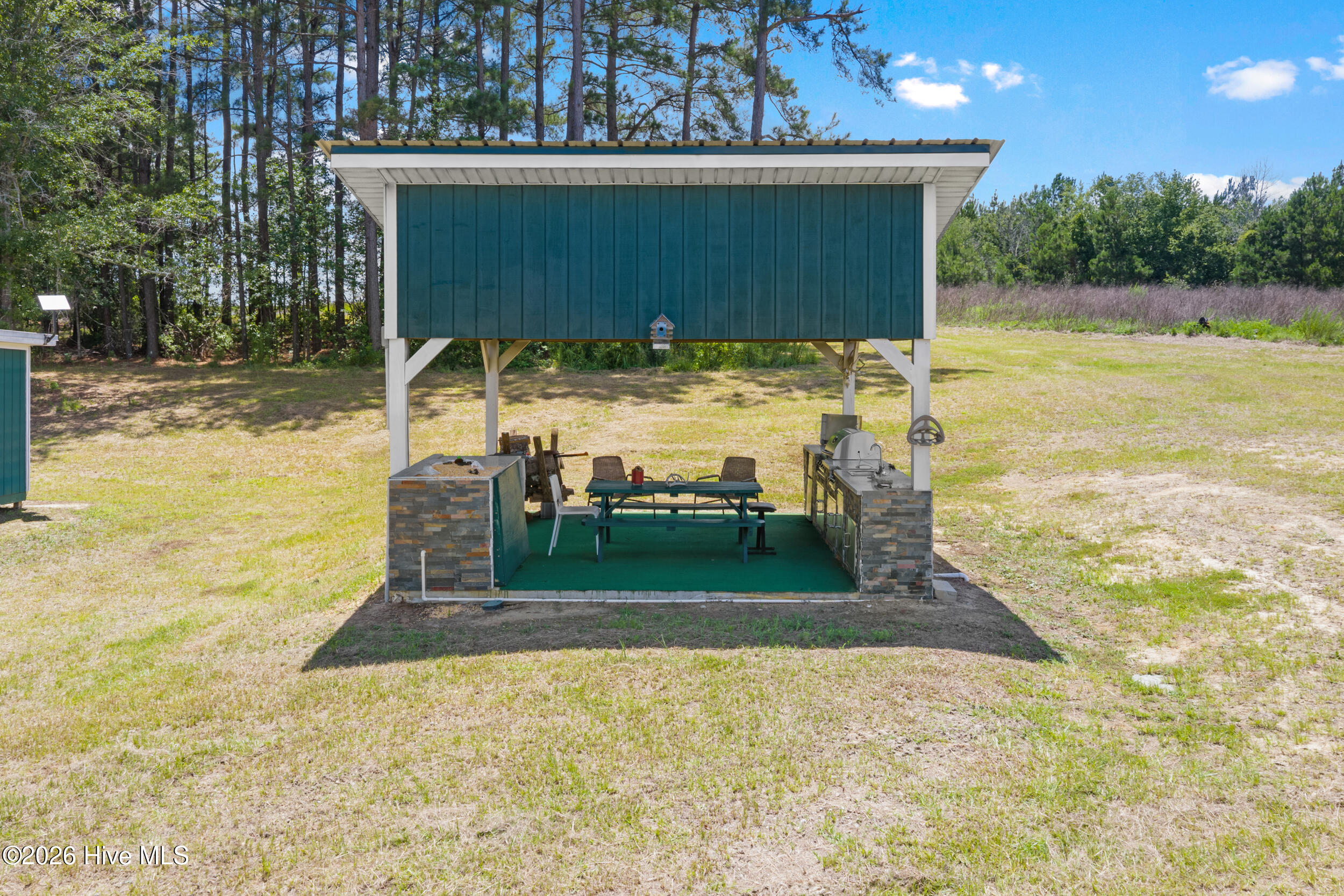 854 Bell Road Property Photo 8