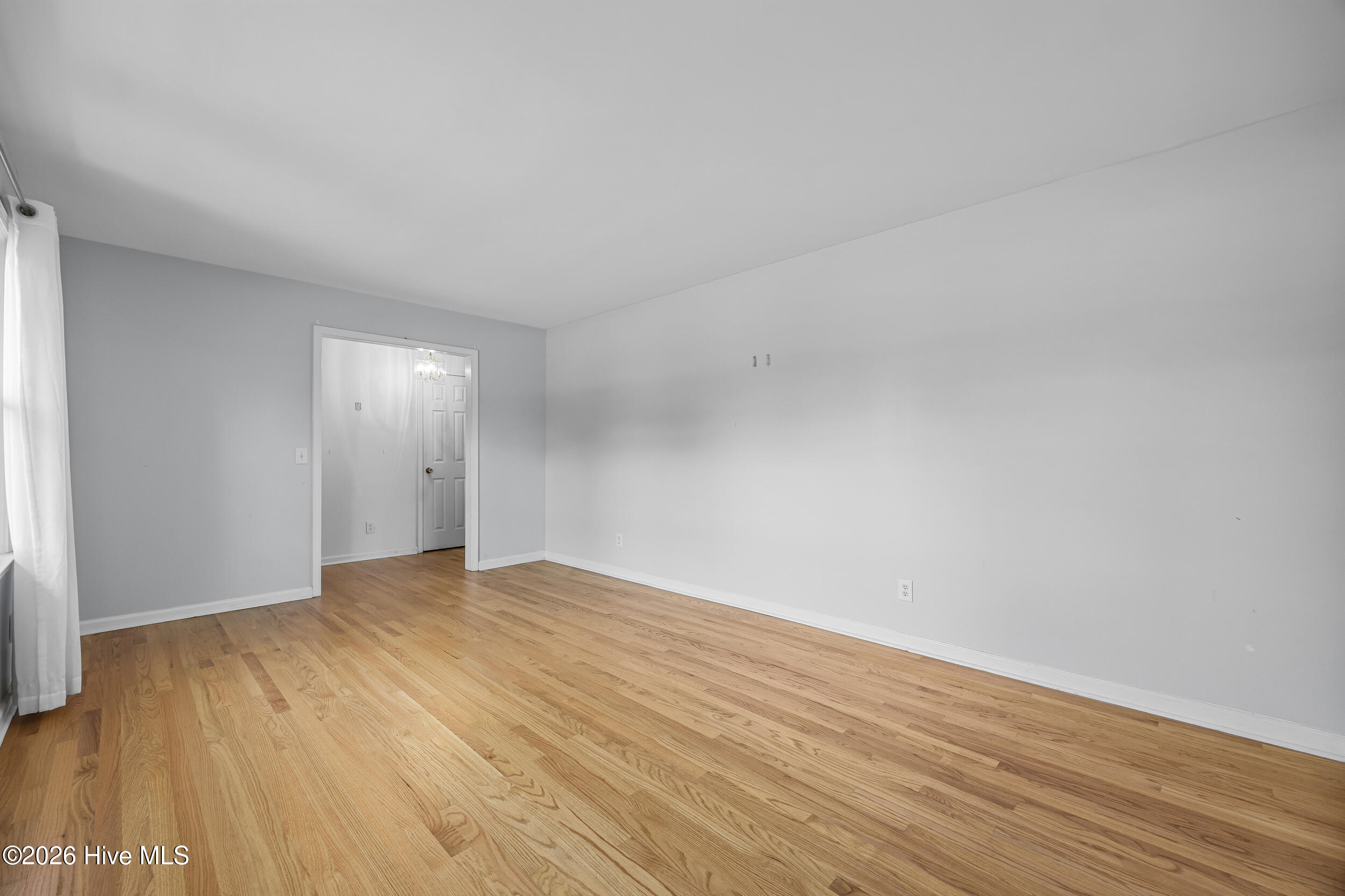 320 Ilex Drive Property Photo 9