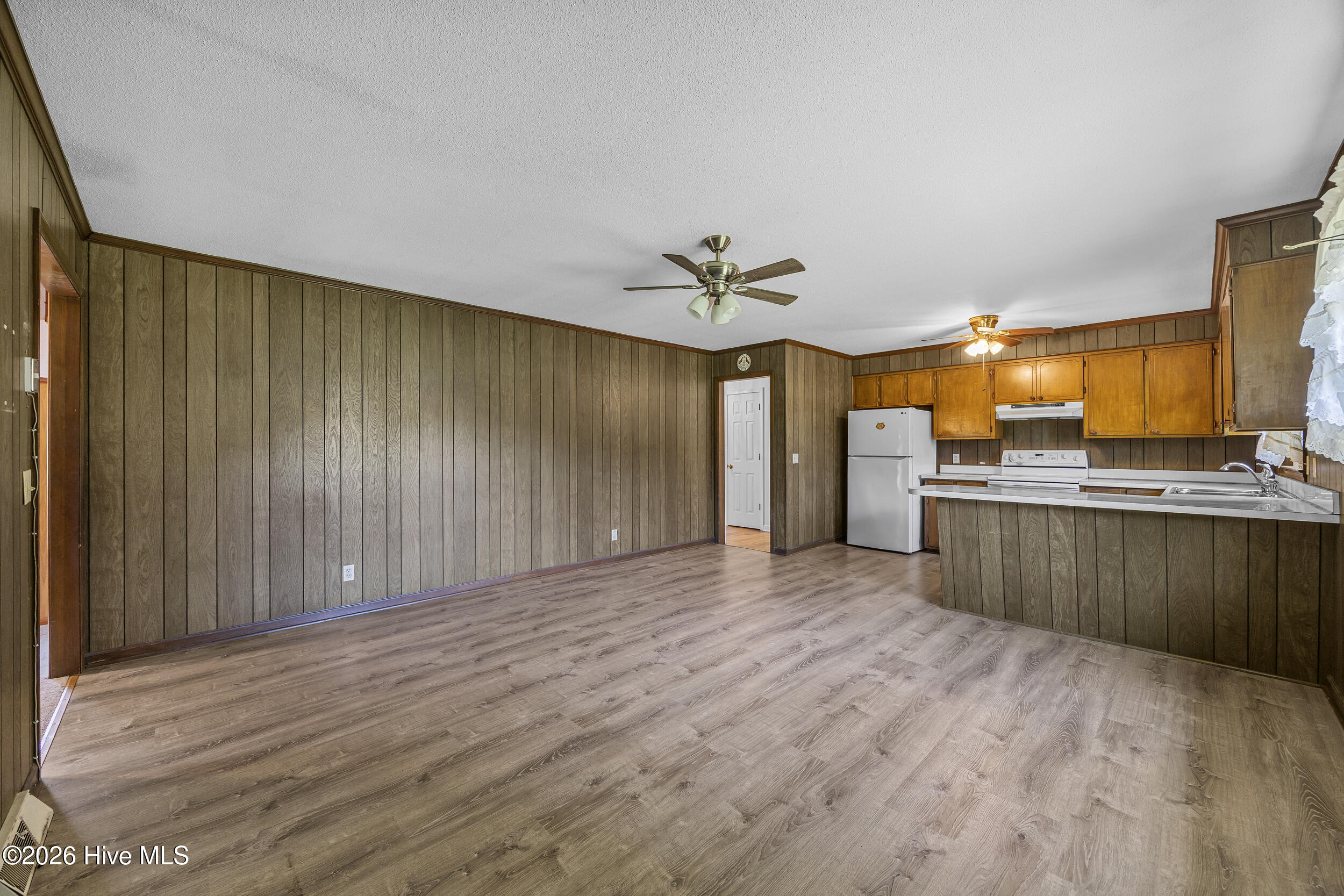 320 Ilex Drive Property Photo 17