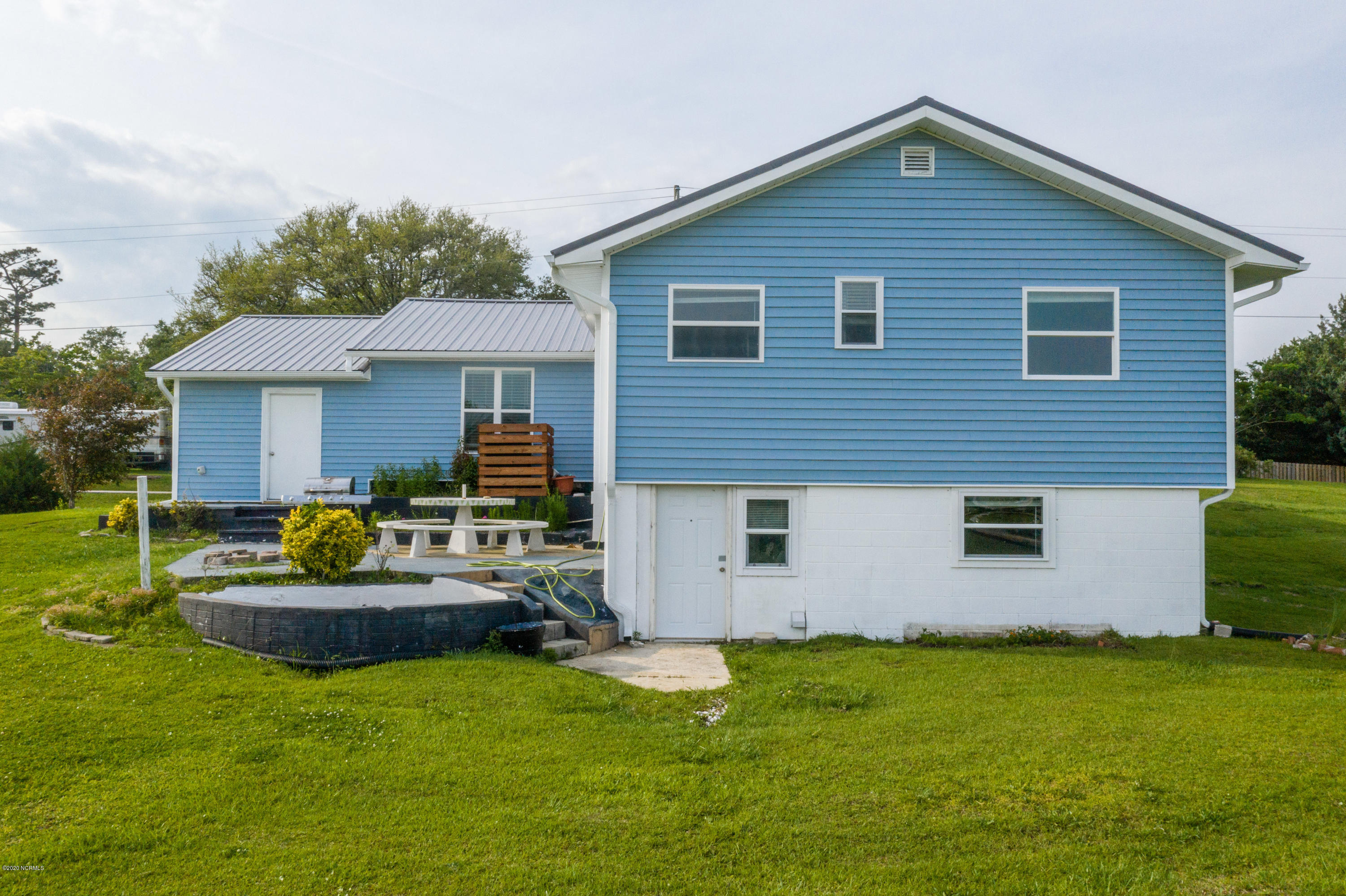 108 Hawkins Creek Lane Property Photo 7