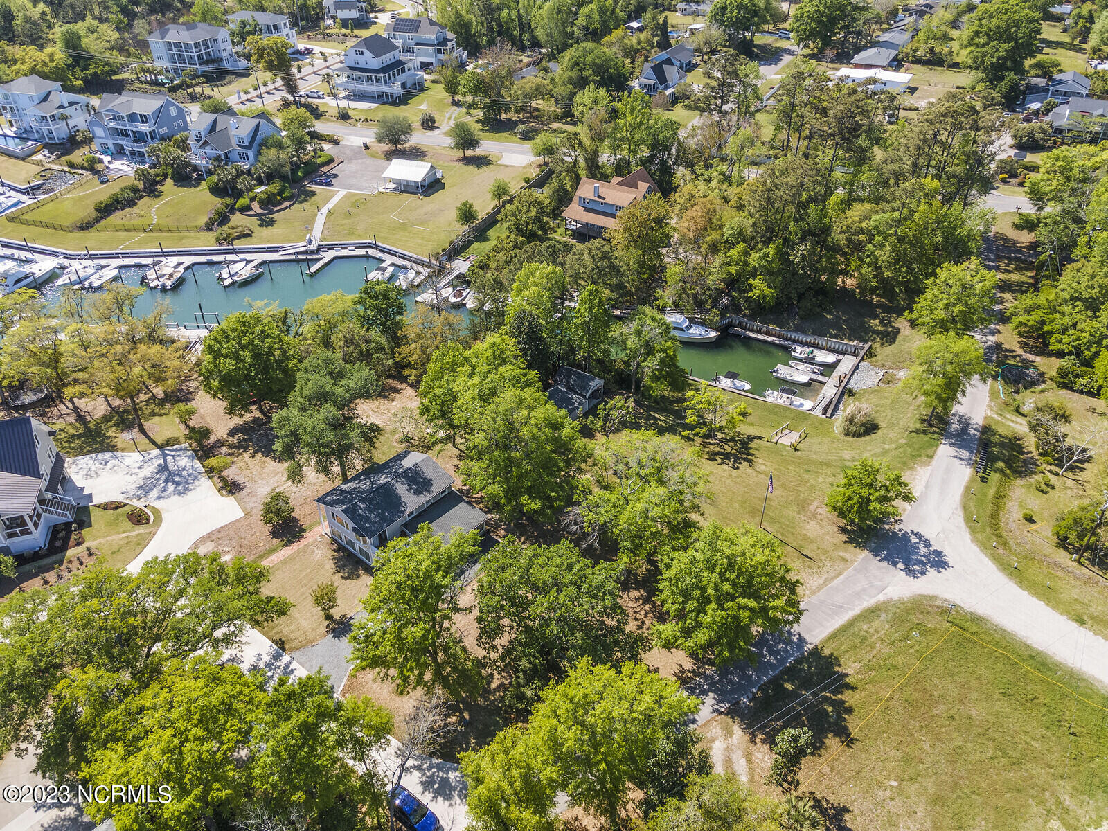1910 Sneeden Drive Property Photo 8