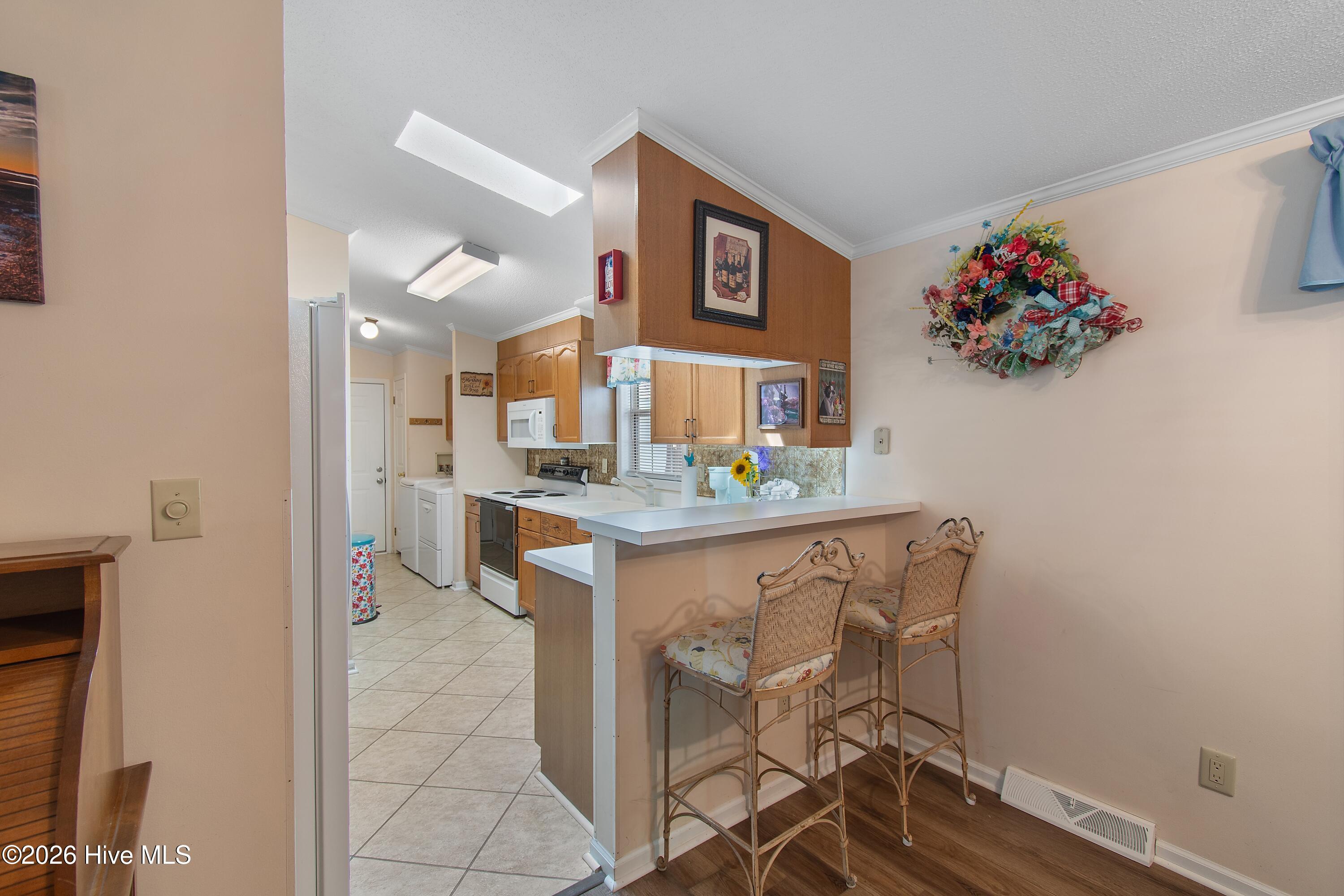 1089 Captains Court Property Photo 11