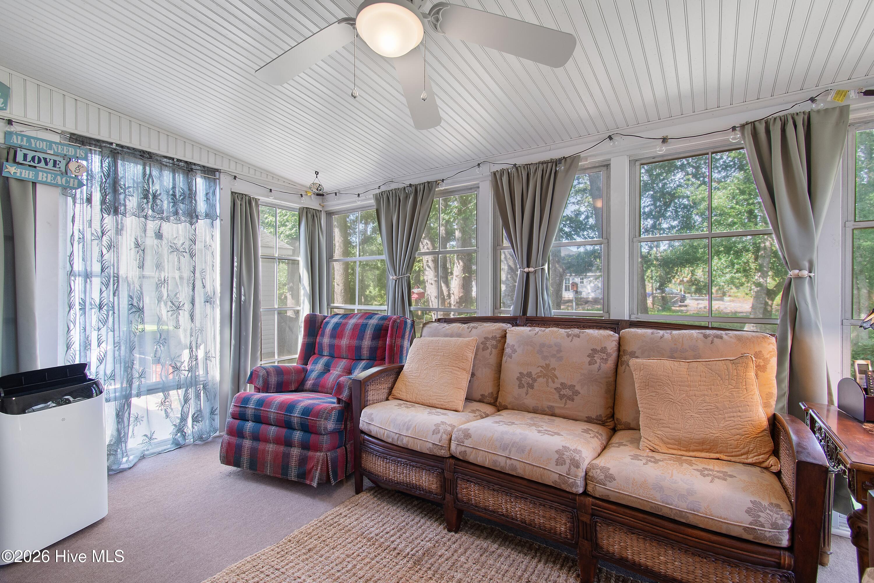 1089 Captains Court Property Photo 22