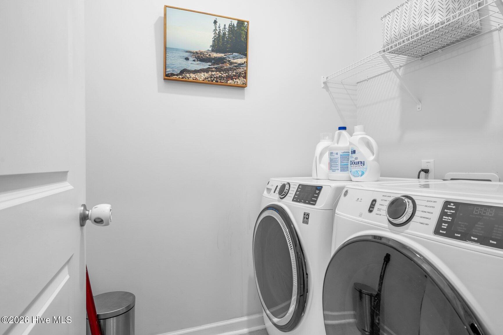 209 Rosemount Property Photo 10